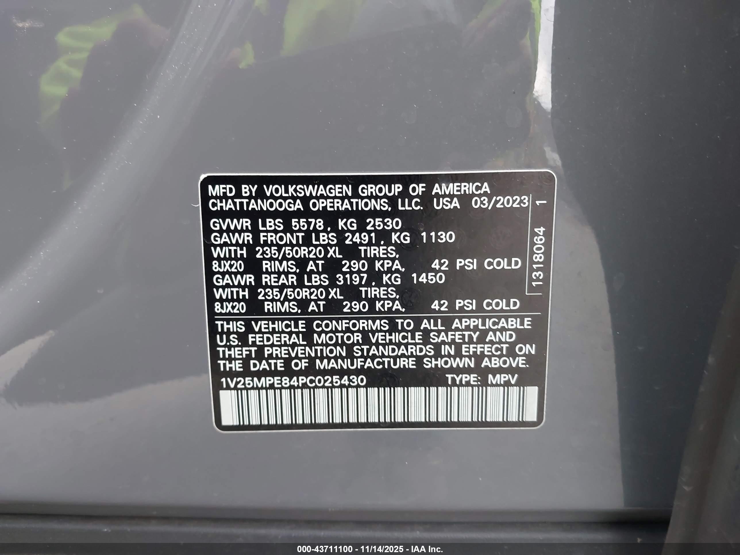 VOLKSWAGEN ID.4 image 9