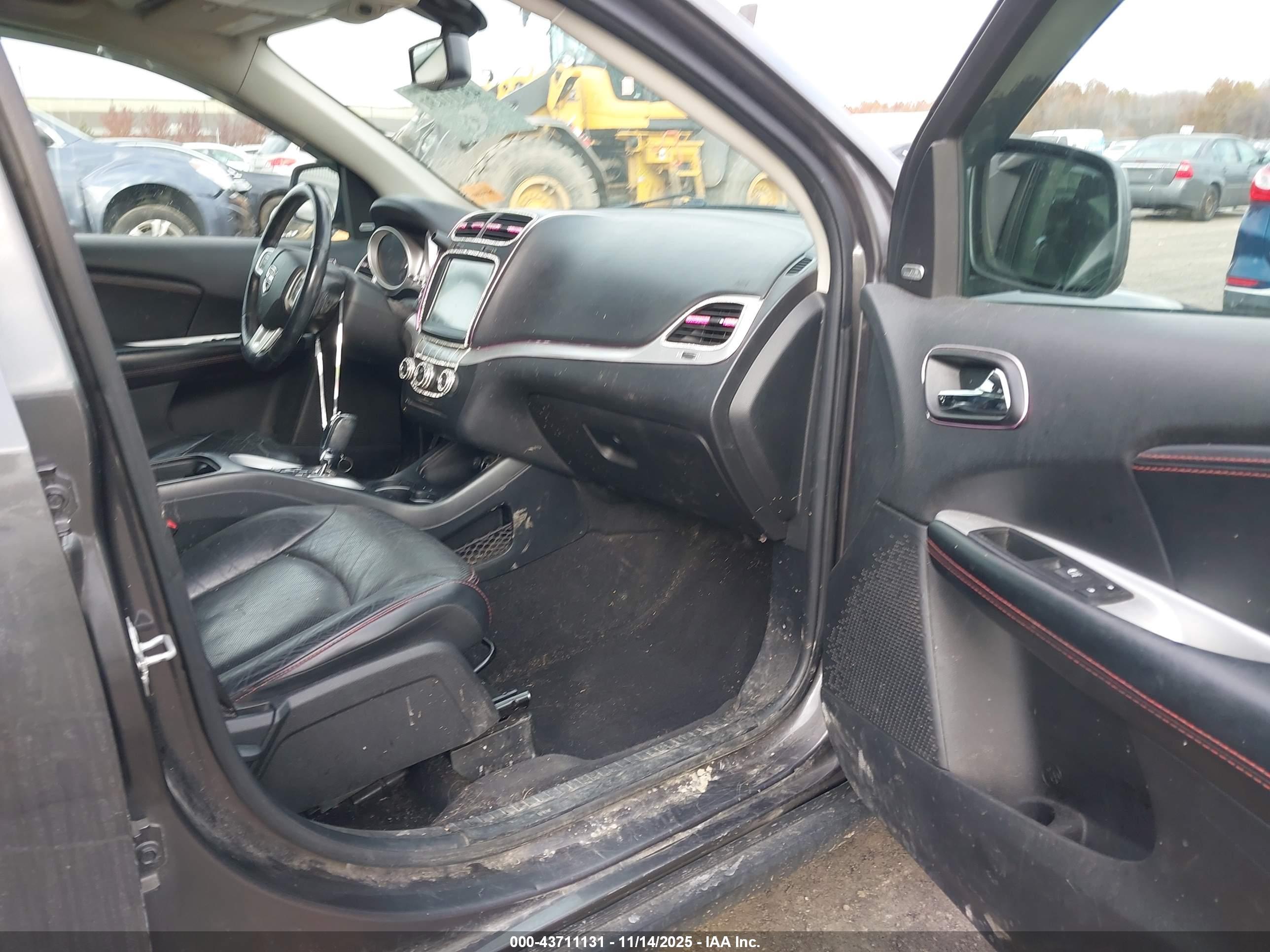 DODGE JOURNEY image 5