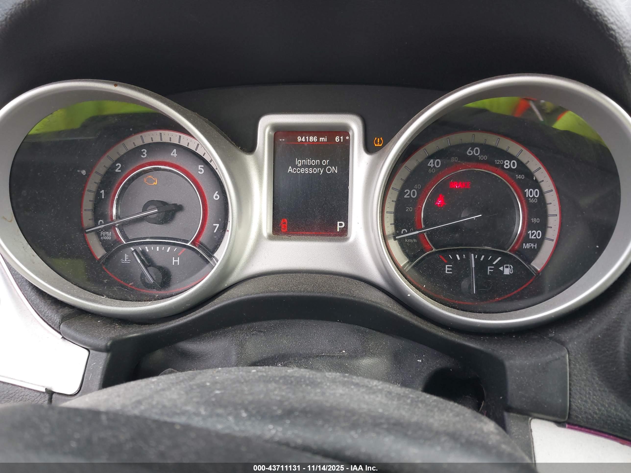 DODGE JOURNEY image 7