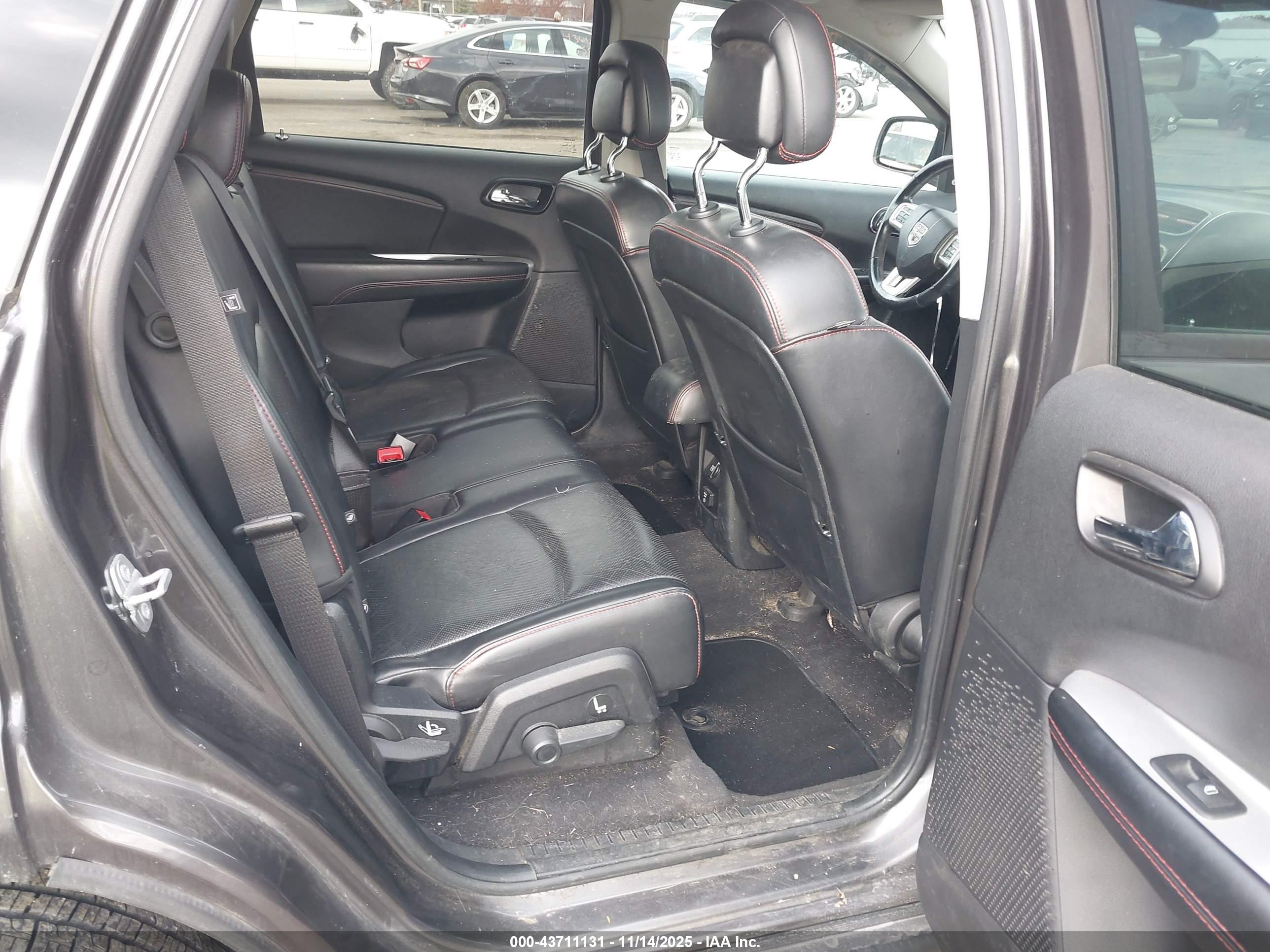 DODGE JOURNEY image 8