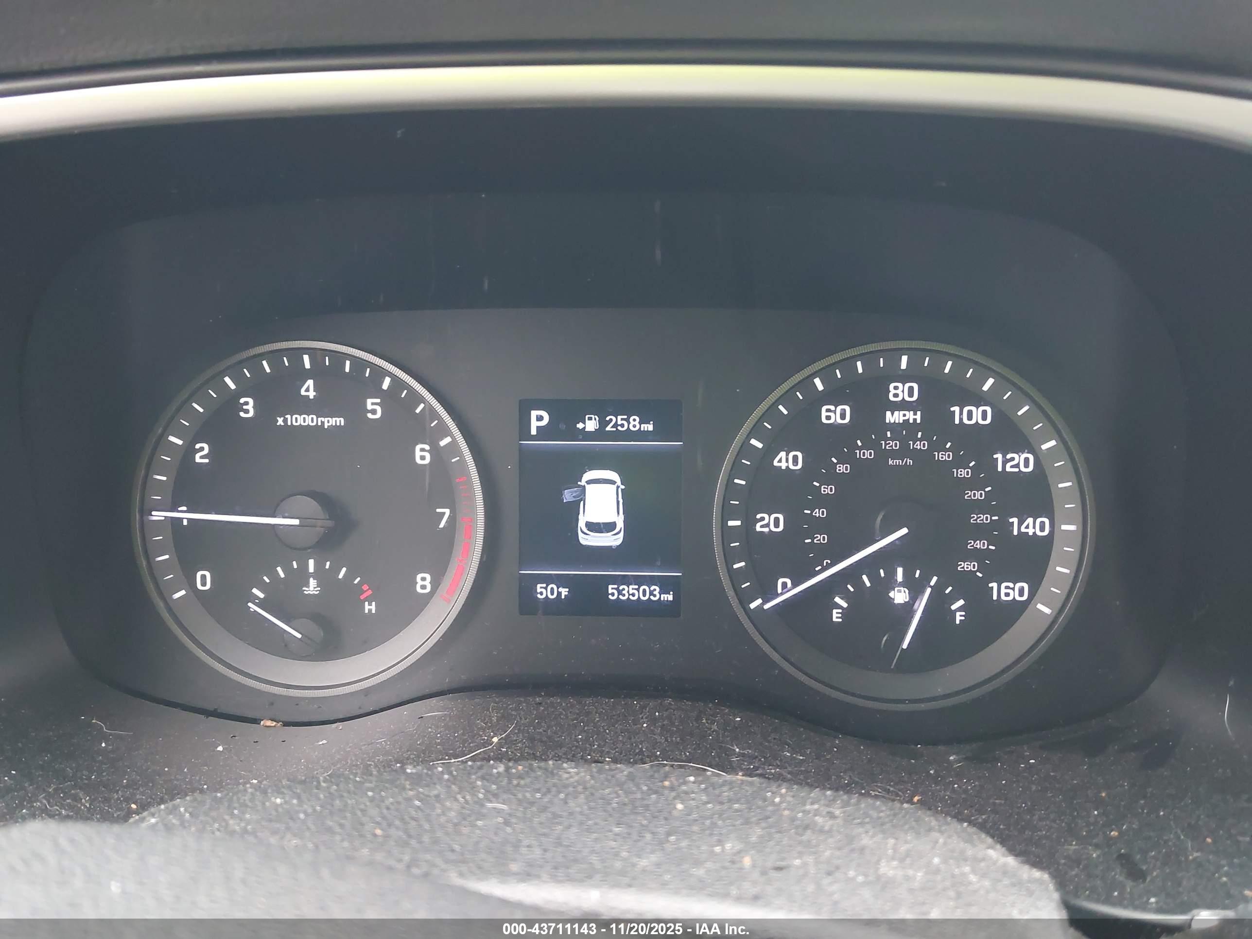 HYUNDAI TUCSON image 7