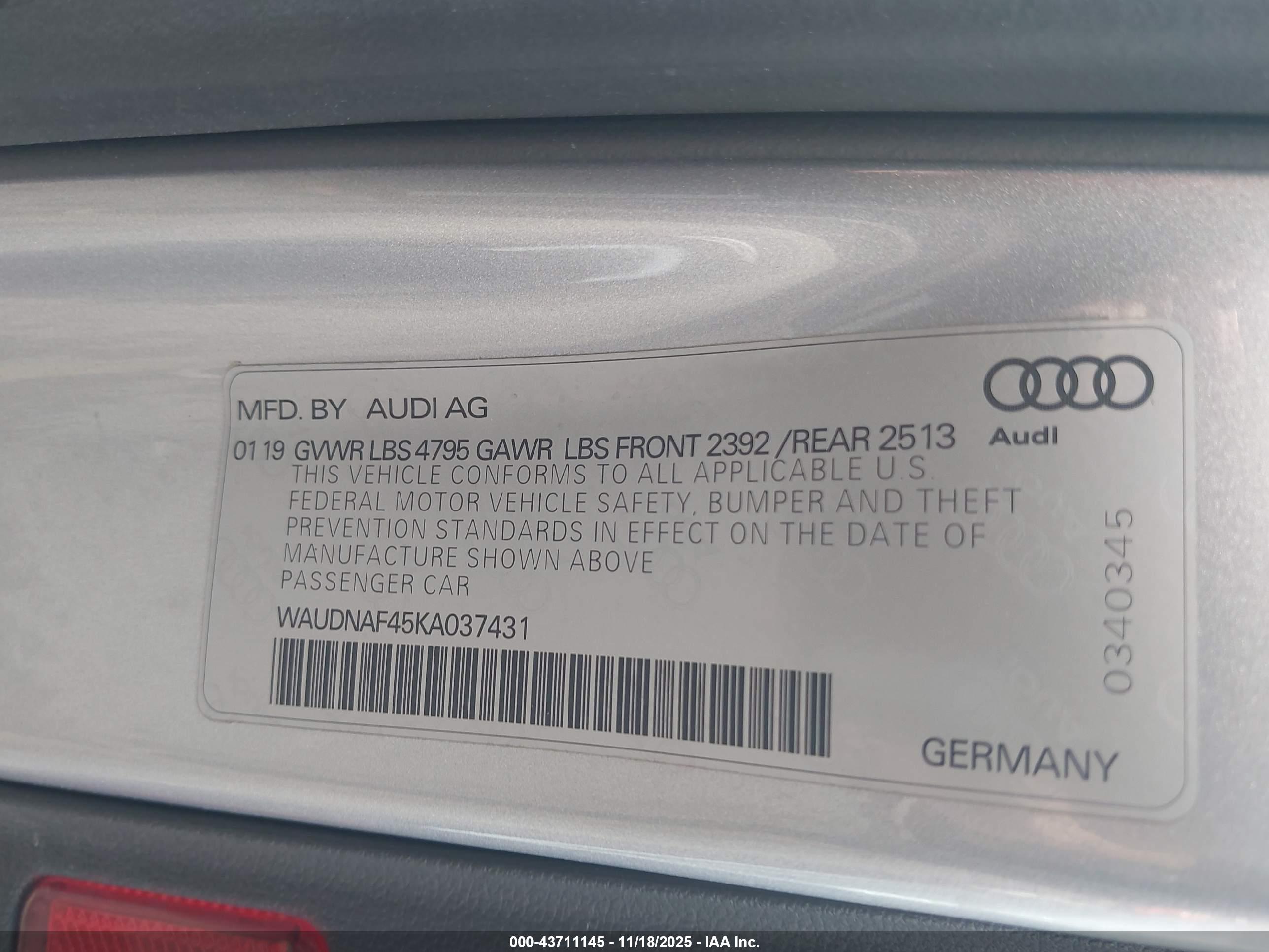AUDI A4 image 9