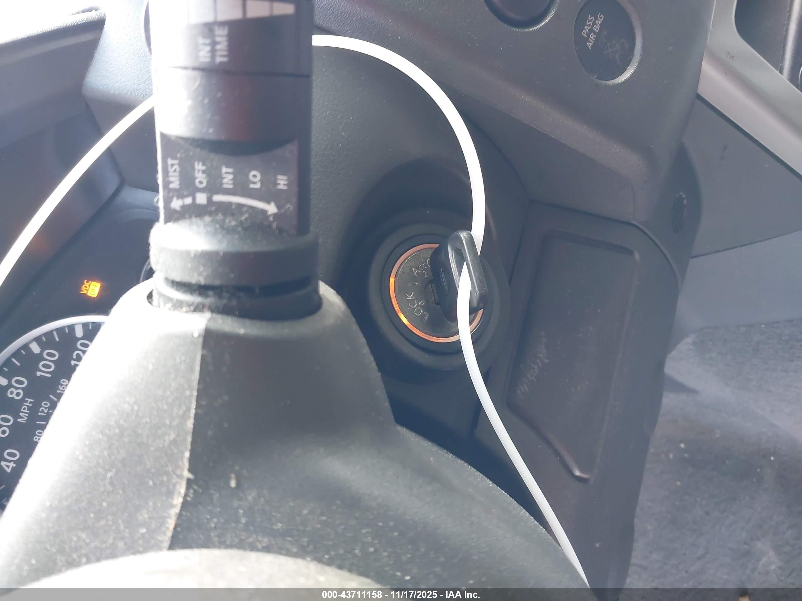 NISSAN PATHFINDER image 11