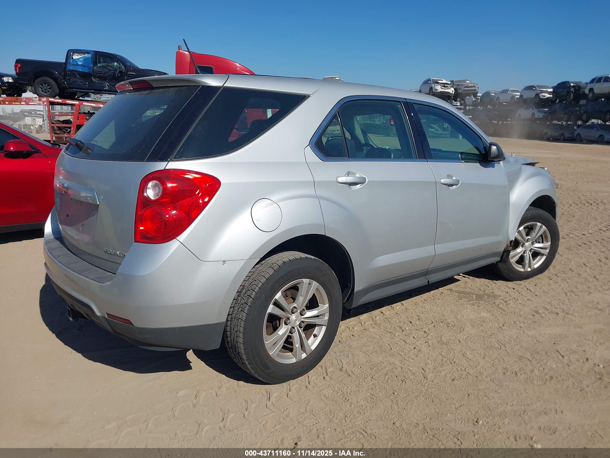 CHEVROLET EQUINOX image 4