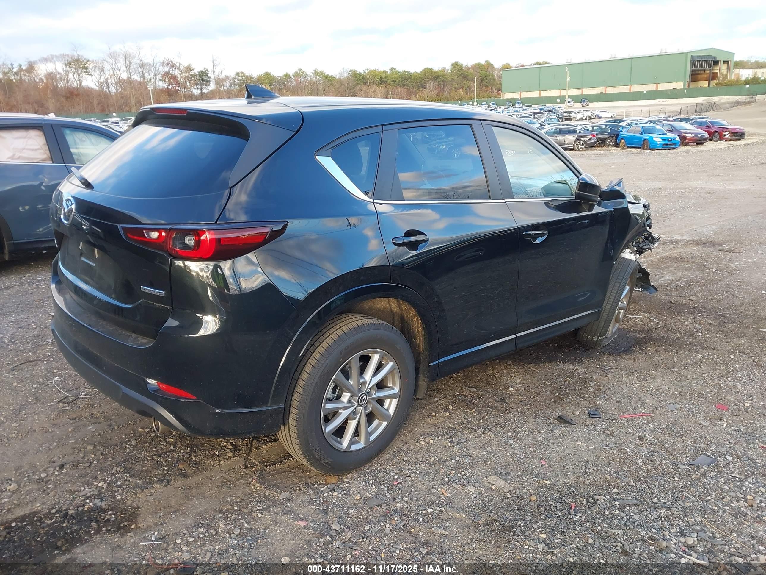 MAZDA CX-5 image 4