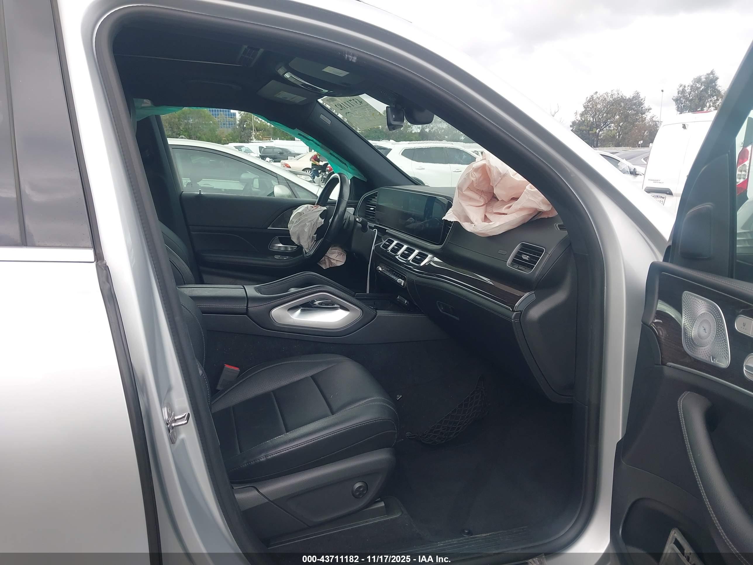 MERCEDES-BENZ GLE image 5