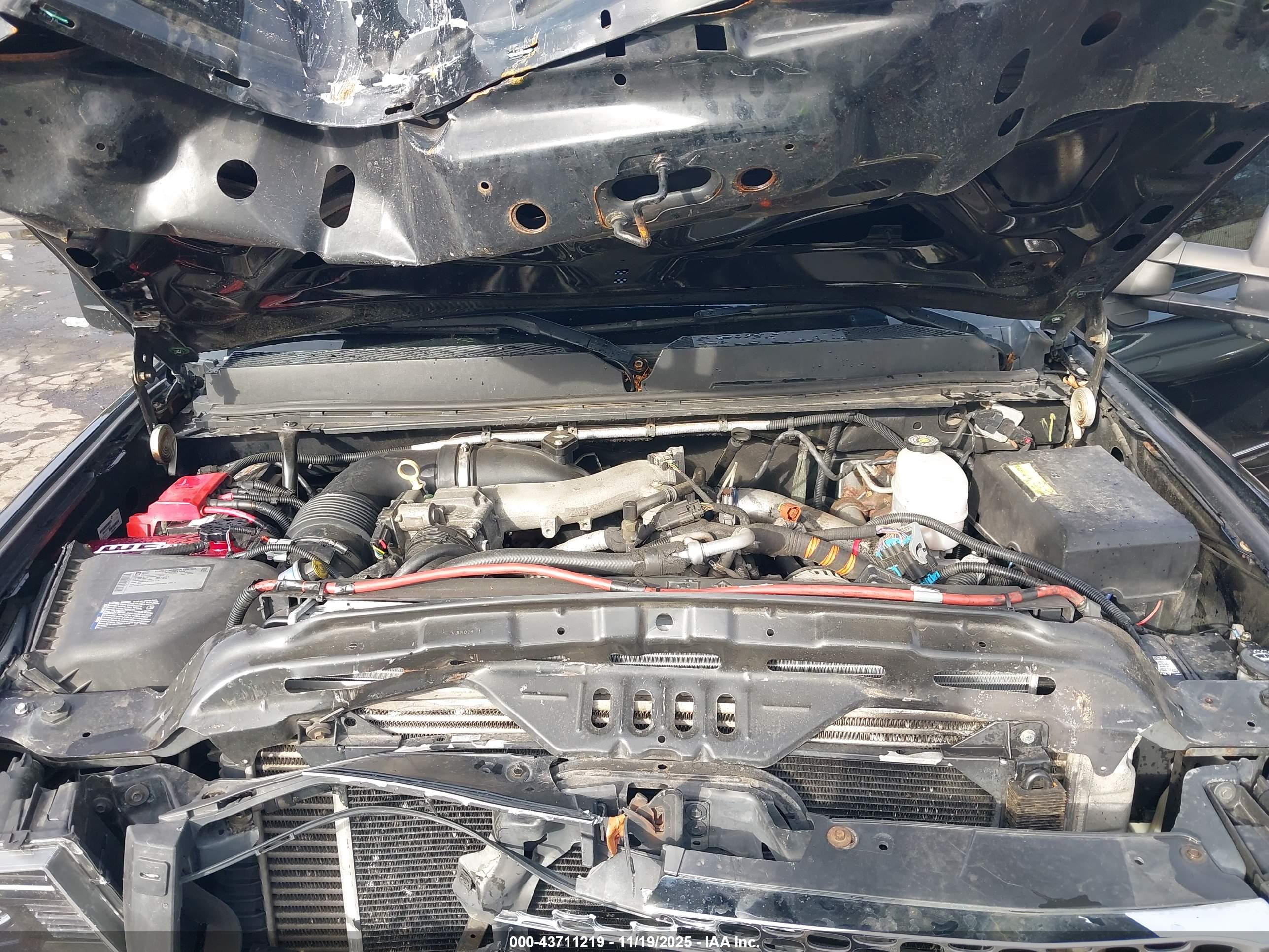 GMC SIERRA image 10