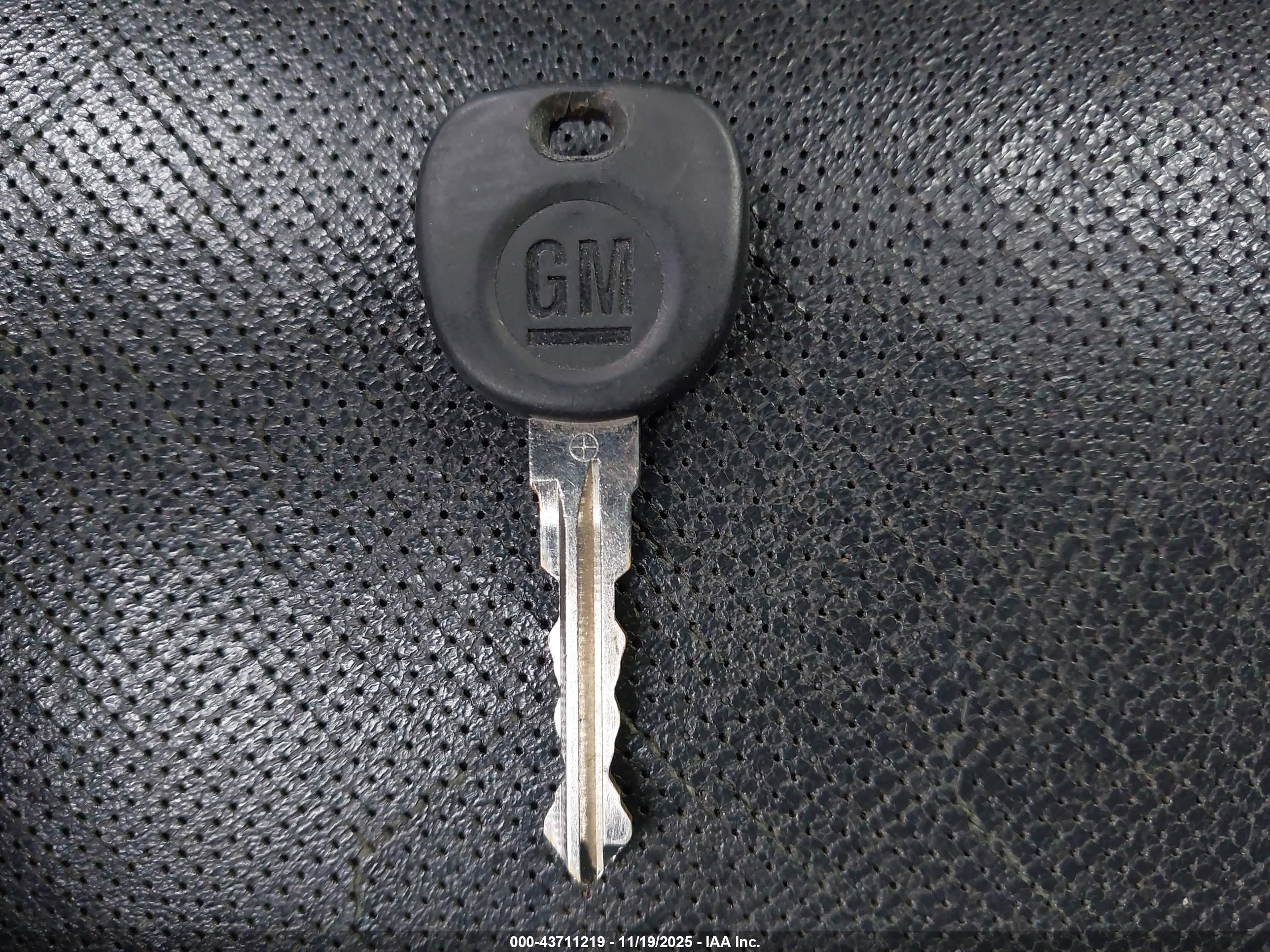 GMC SIERRA image 11