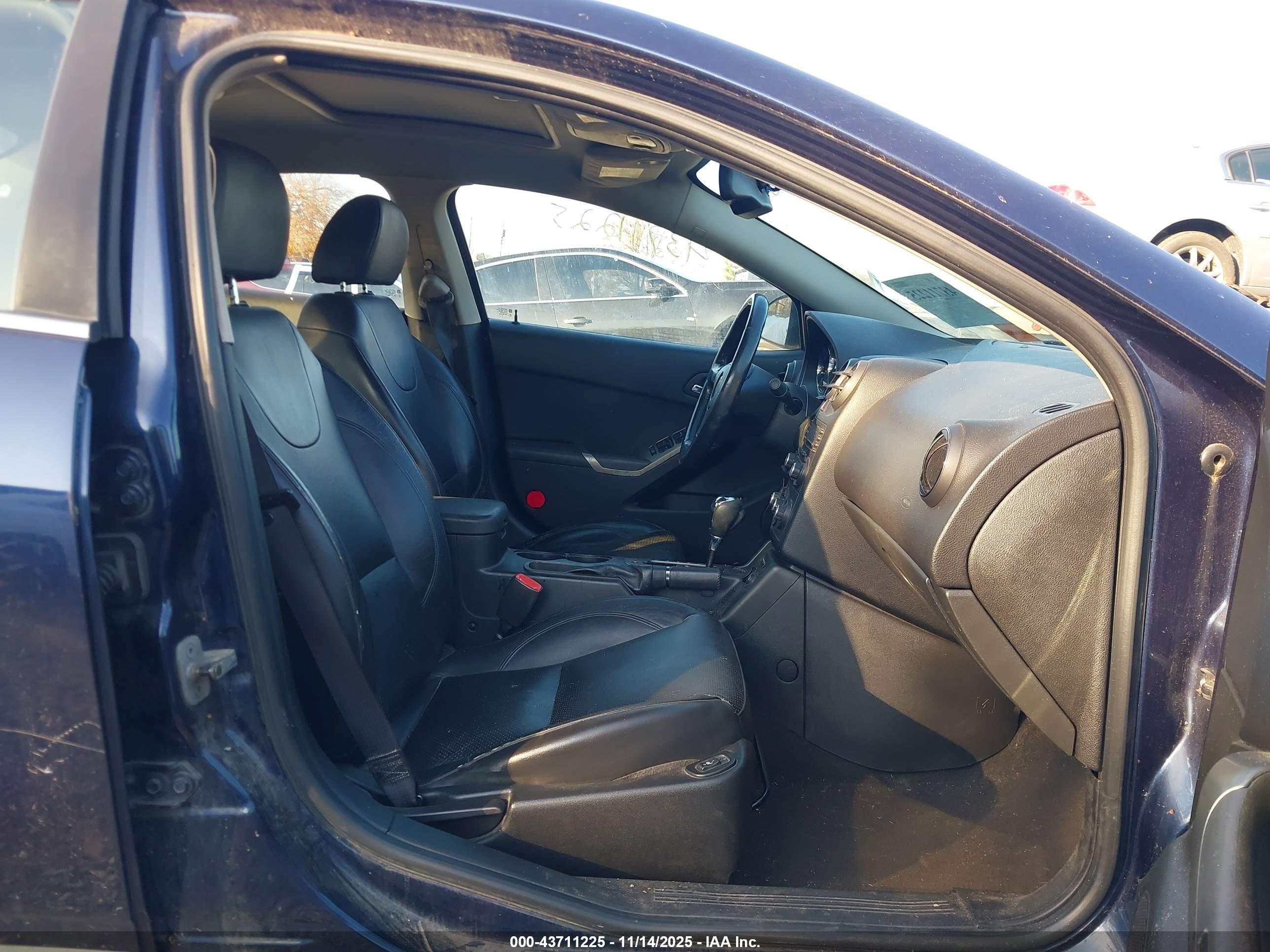 PONTIAC G6 image 5