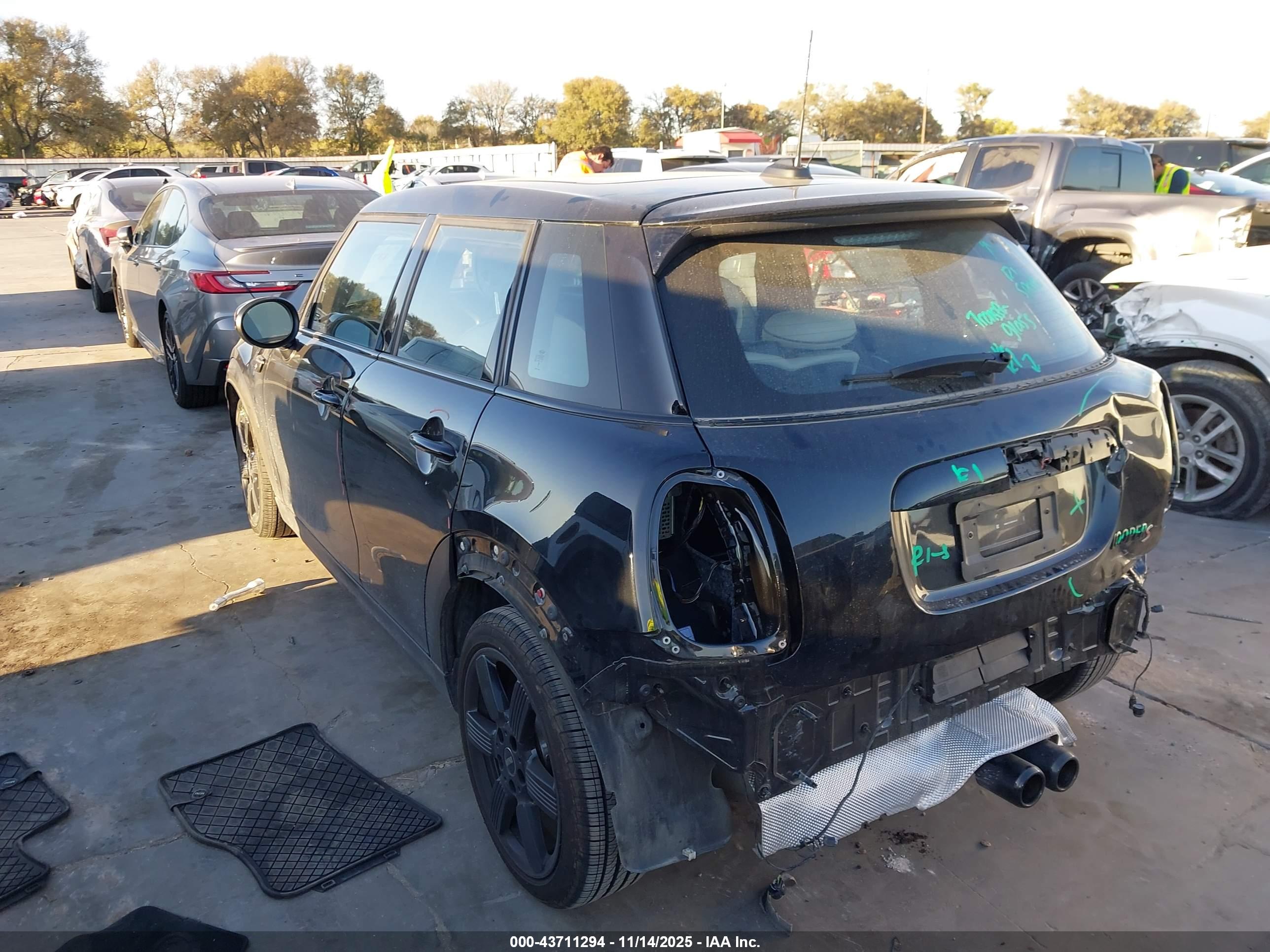MINI HARDTOP image 3