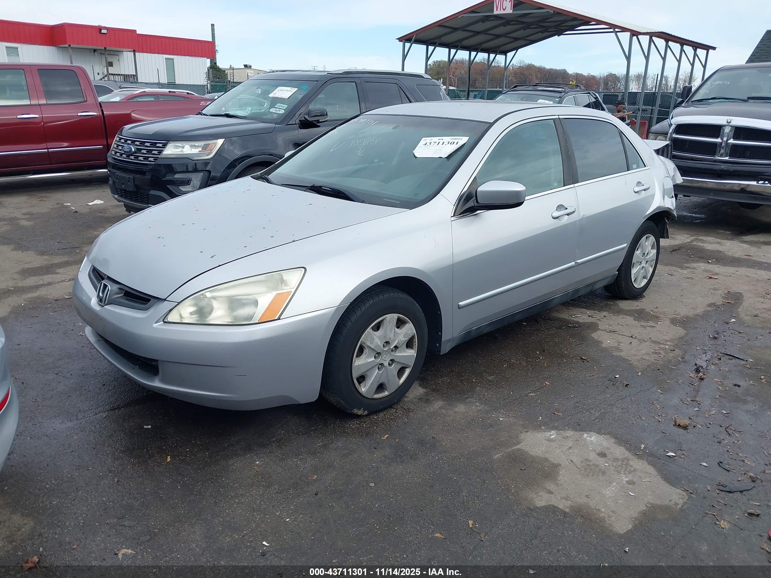 HONDA ACCORD image 2