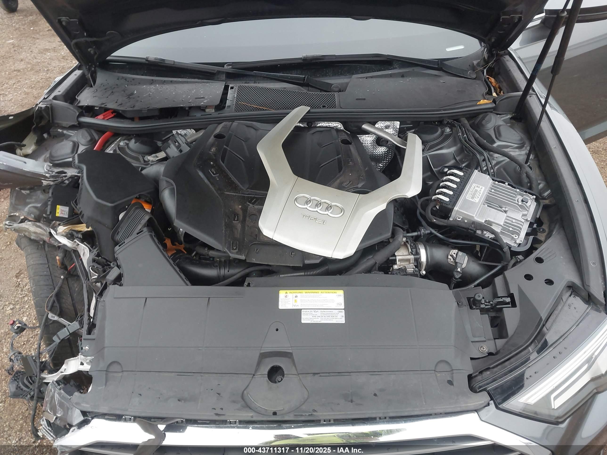 AUDI A6 image 10