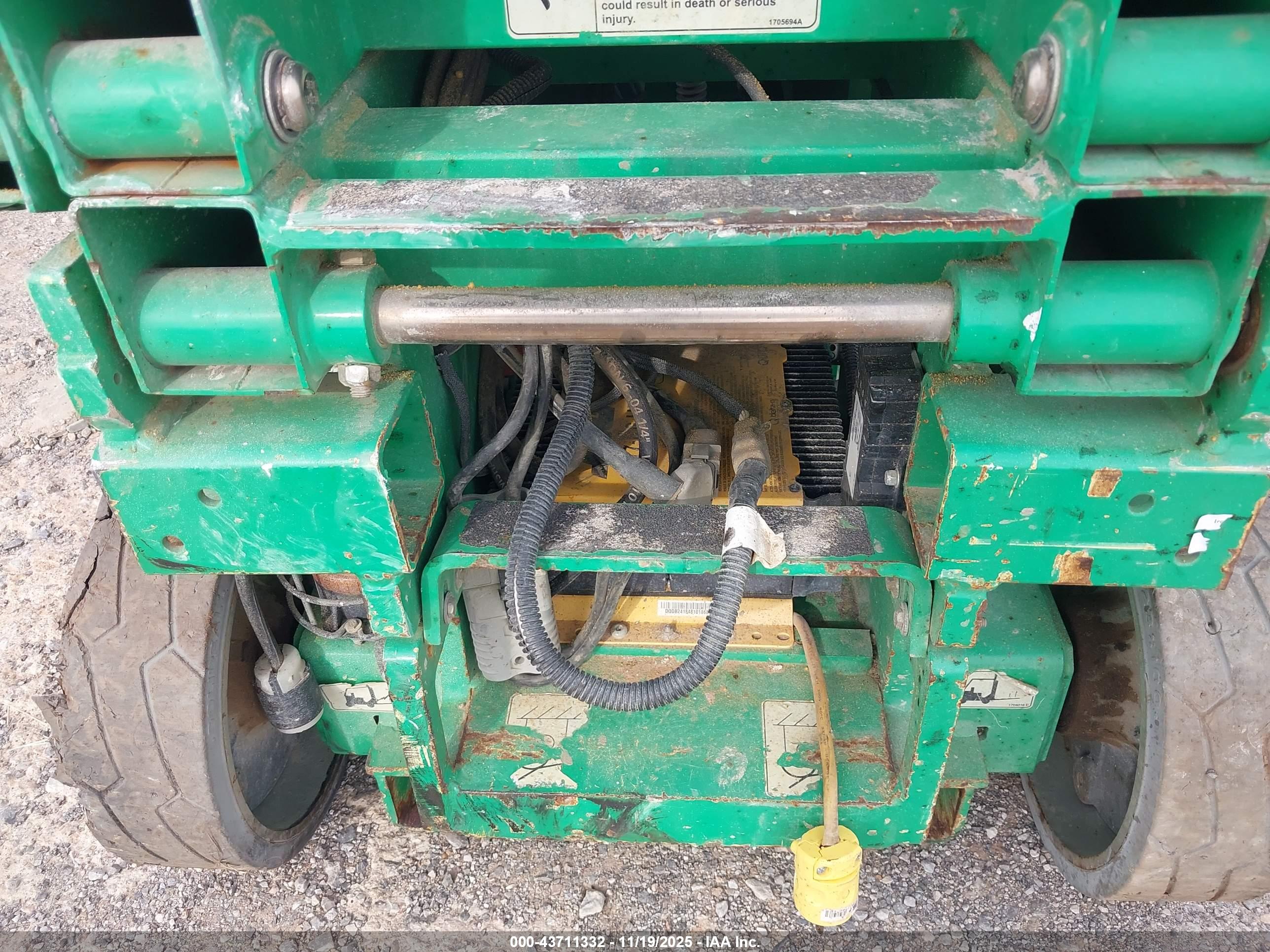 JLG LIFT image 7