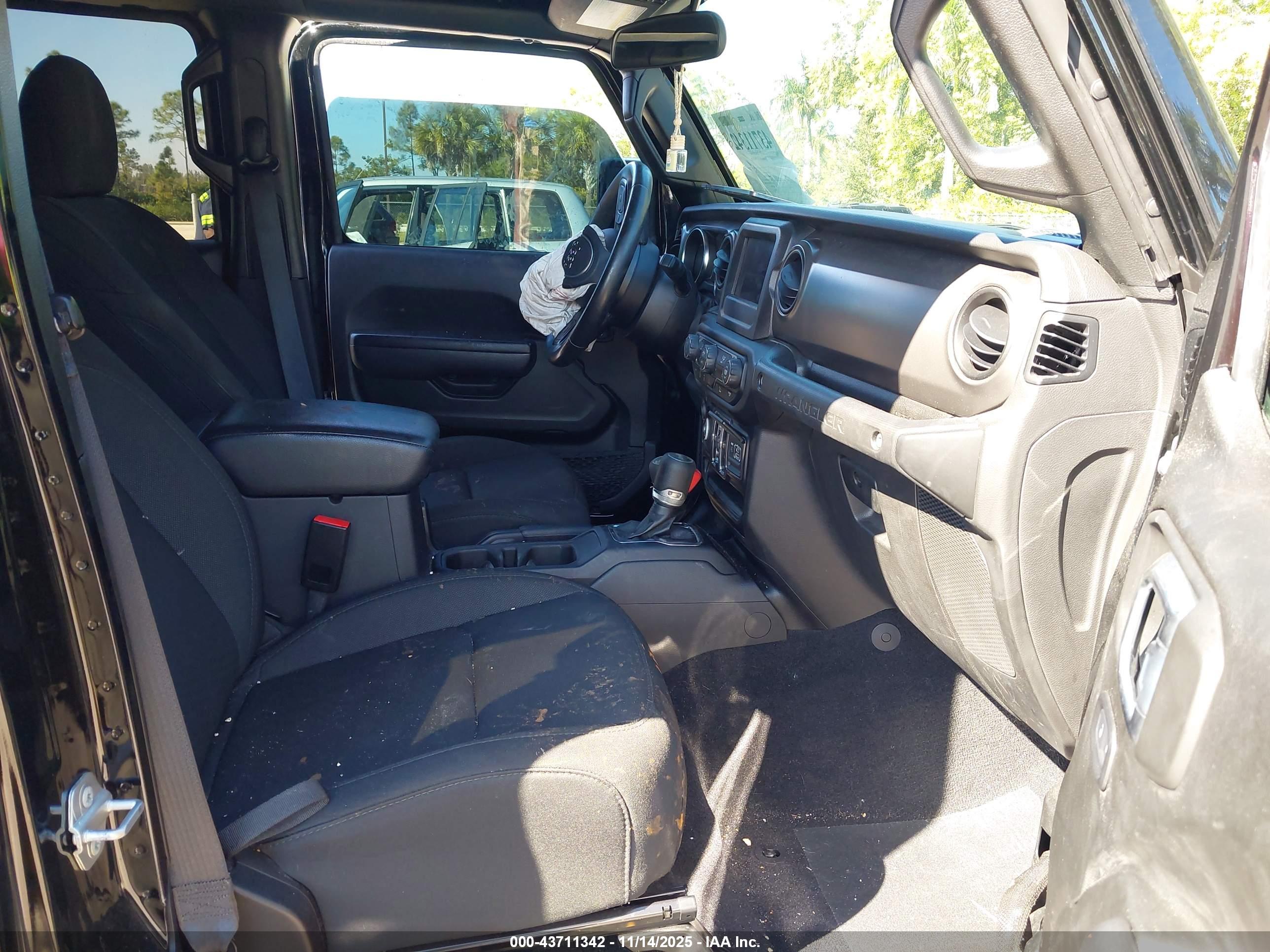 JEEP WRANGLER image 5