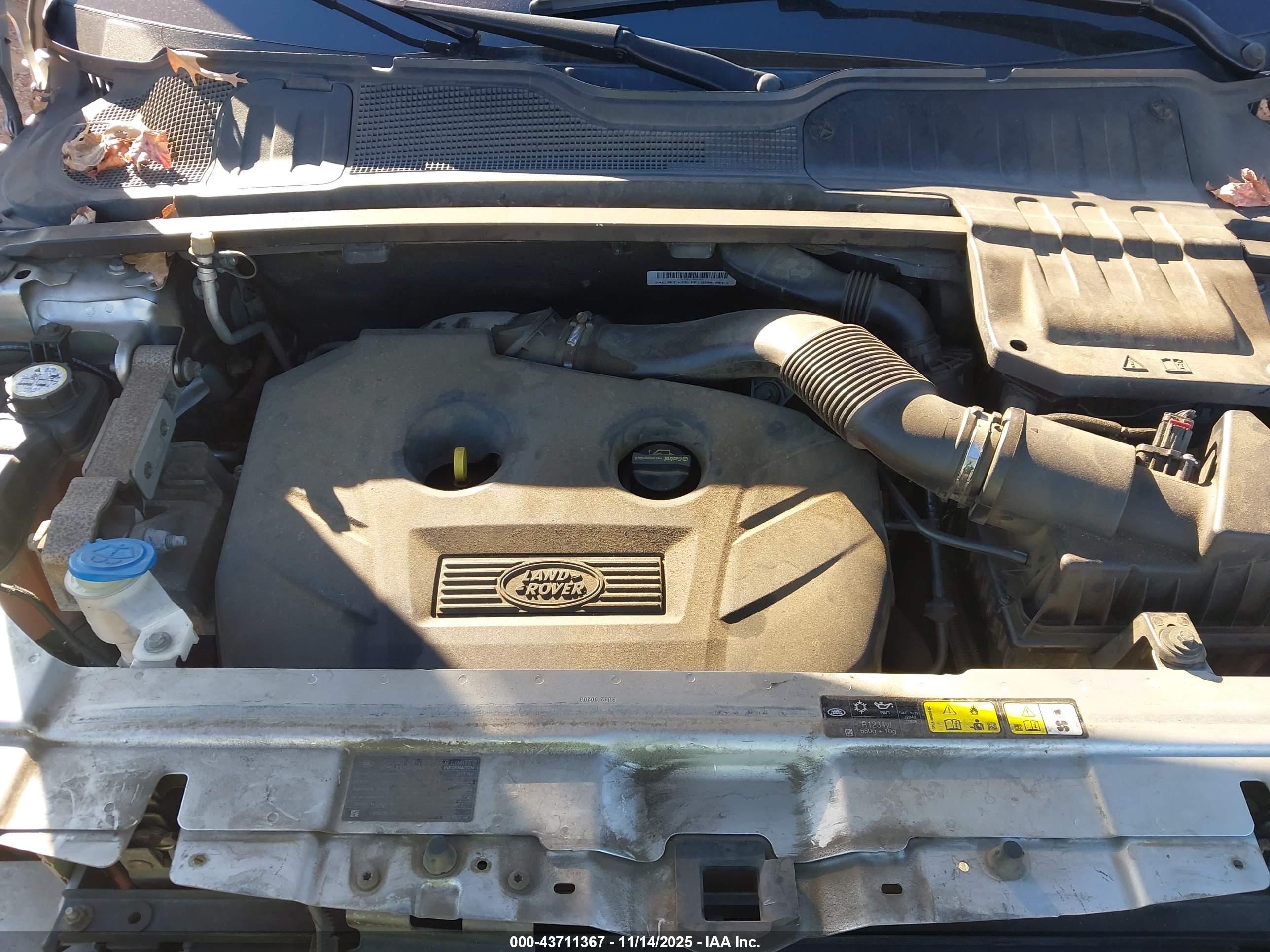 LAND ROVER image 10