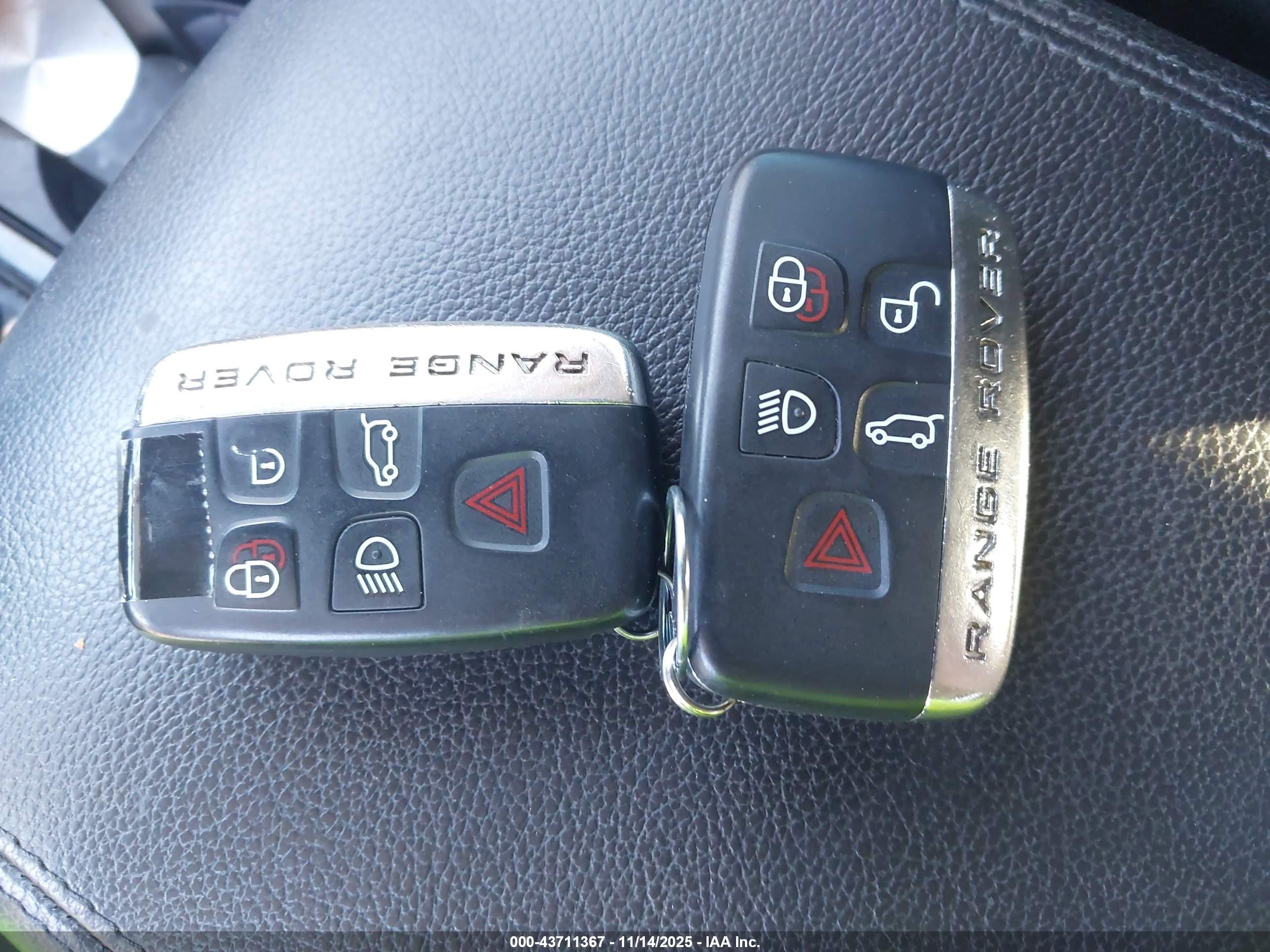 LAND ROVER image 11