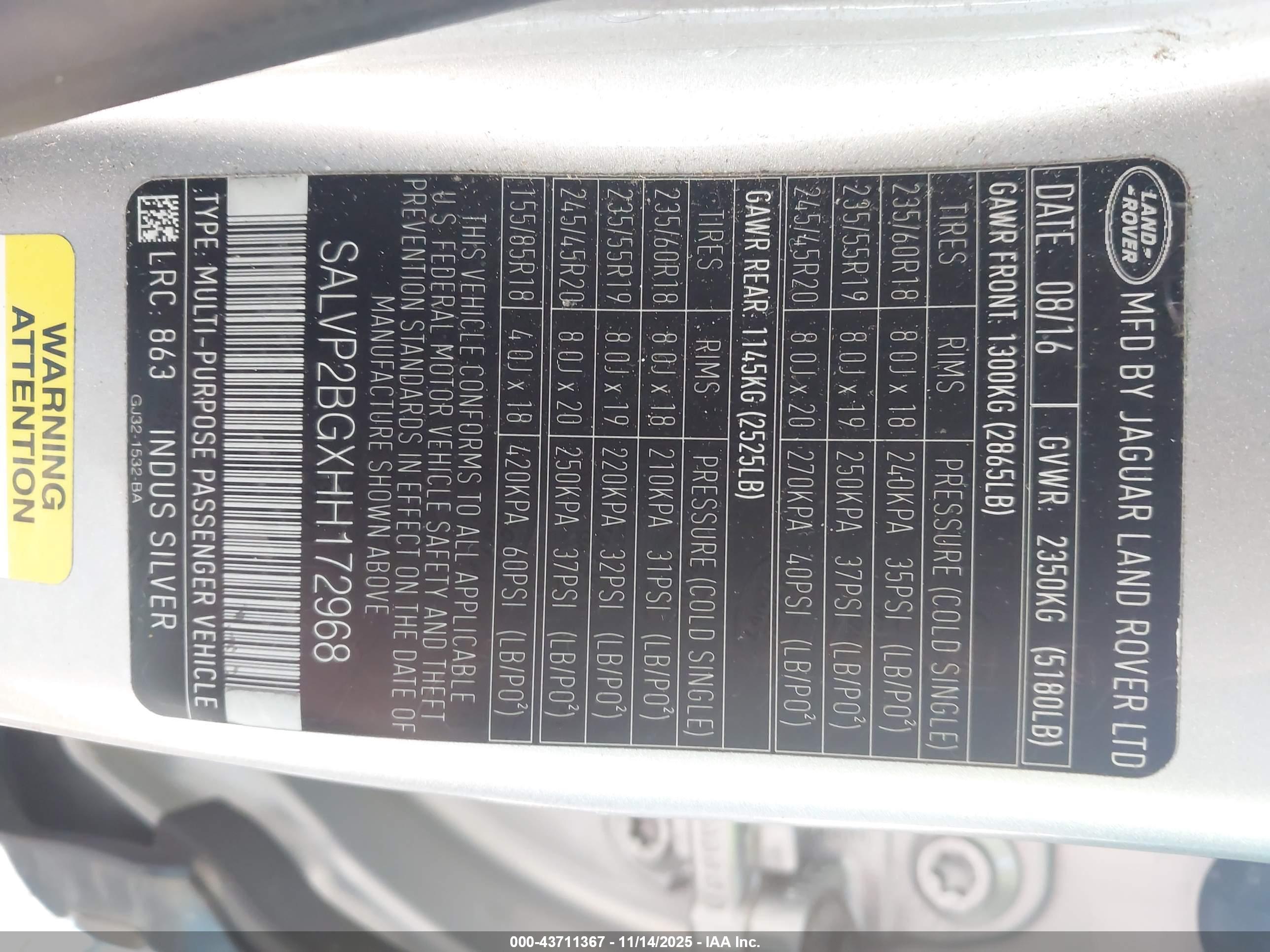 LAND ROVER image 9