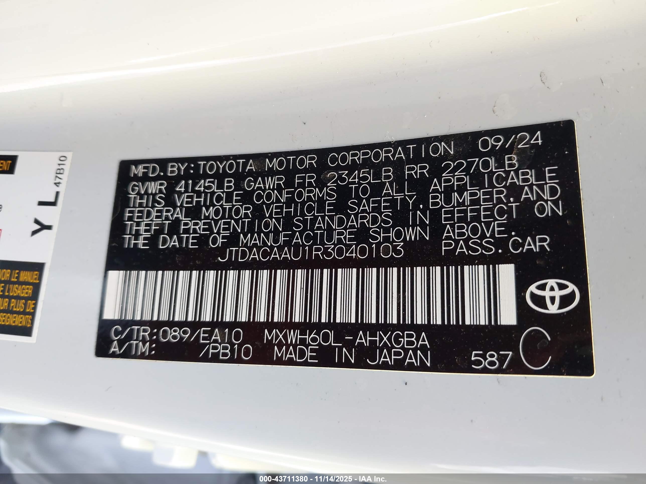 TOYOTA PRIUS image 9