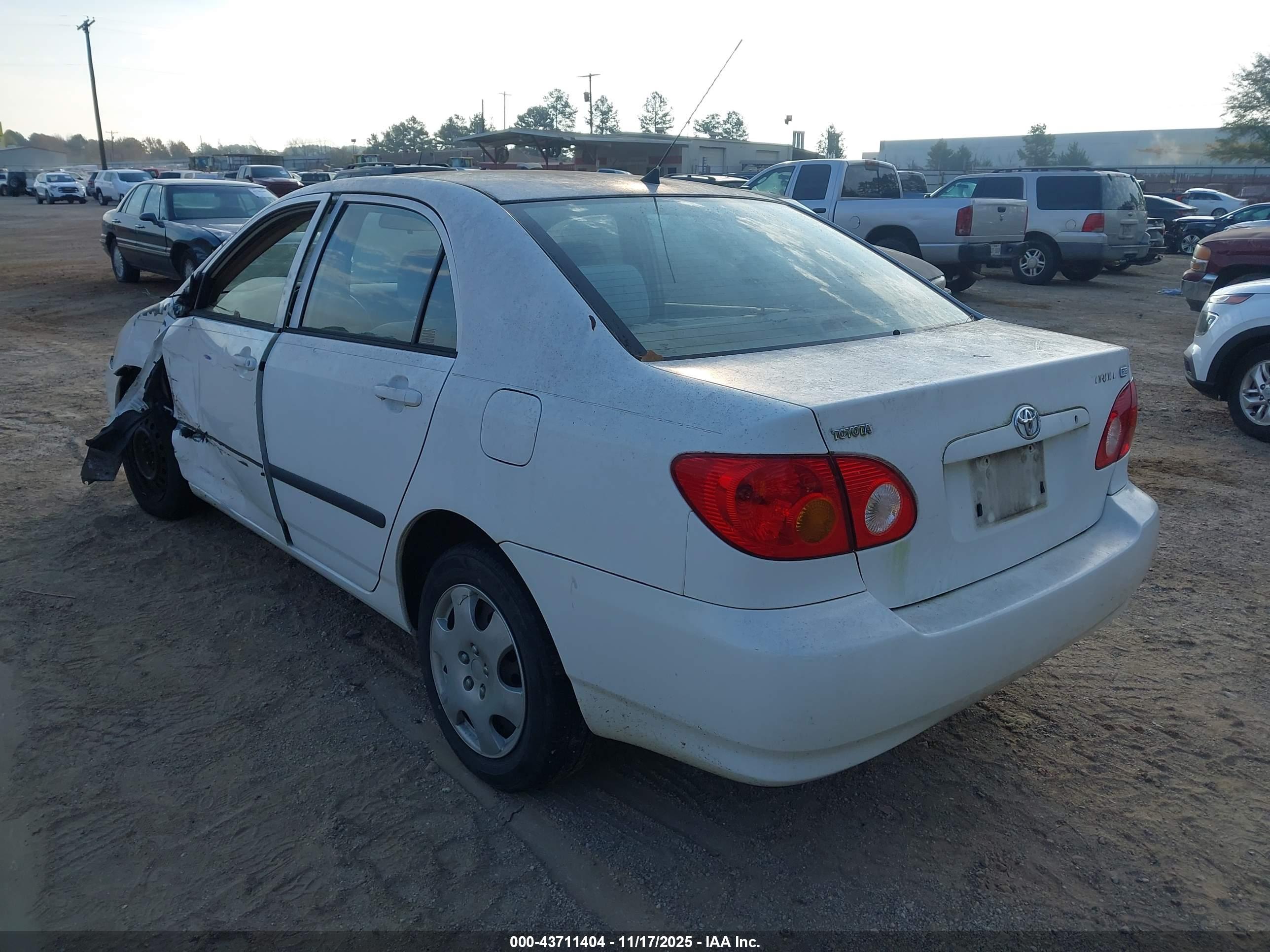 TOYOTA COROLLA image 3