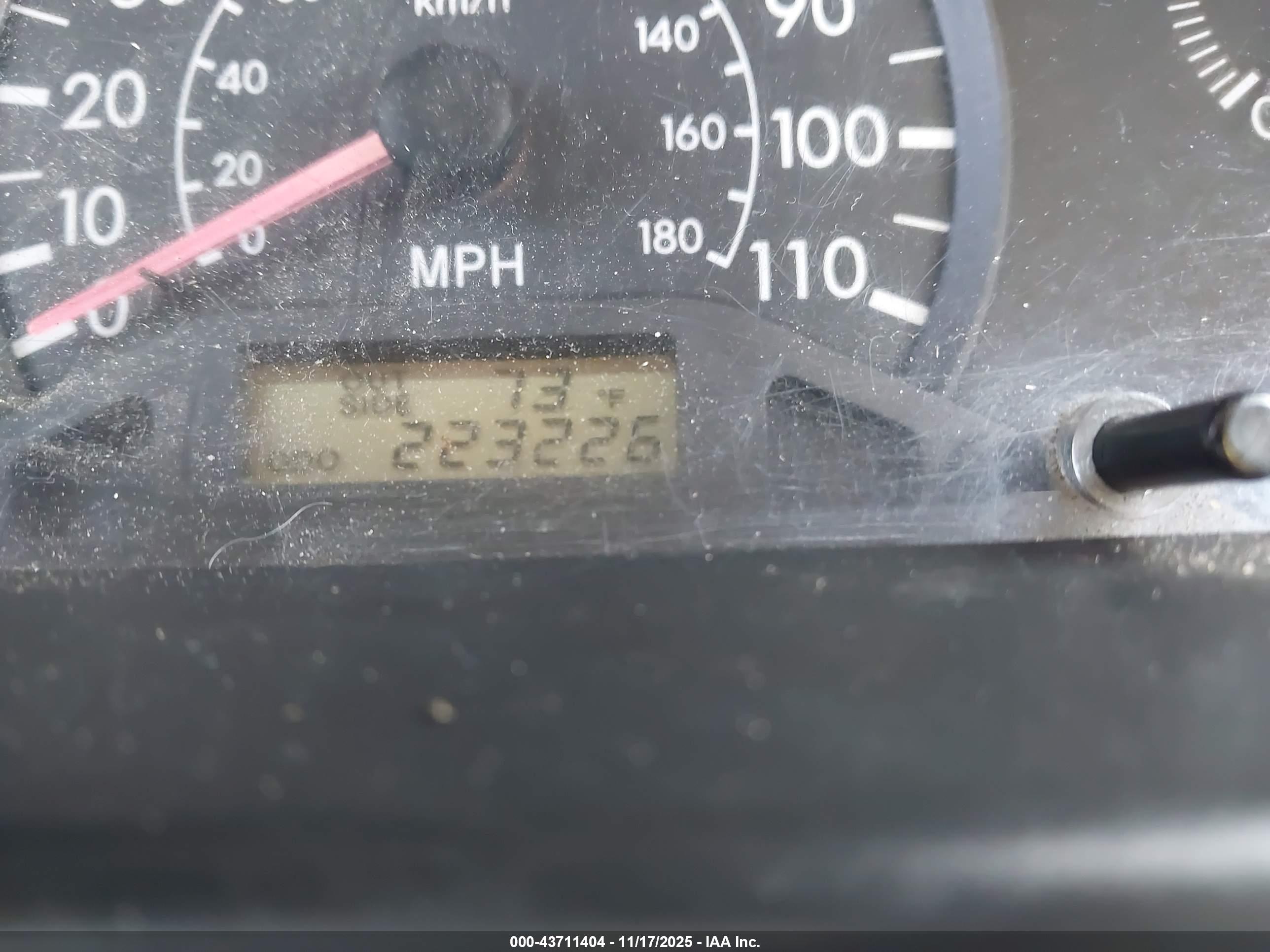 TOYOTA COROLLA image 7
