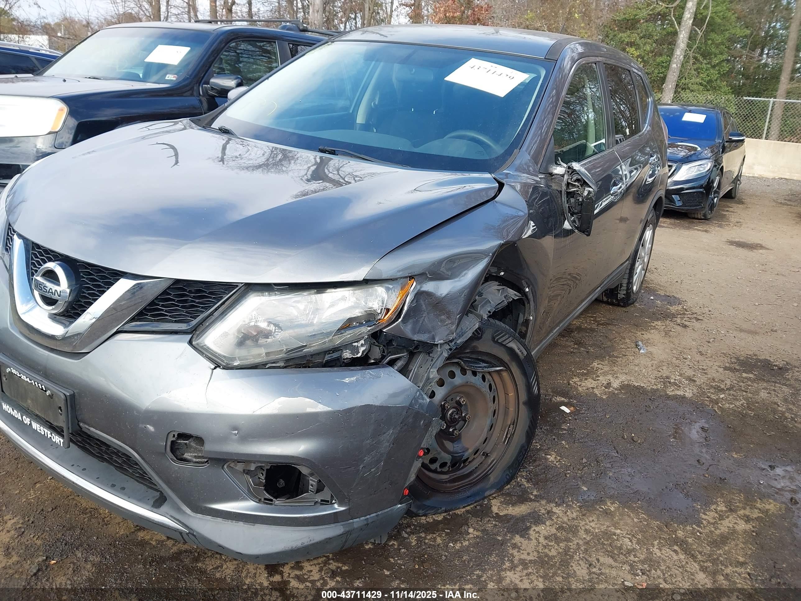 NISSAN ROGUE image 6