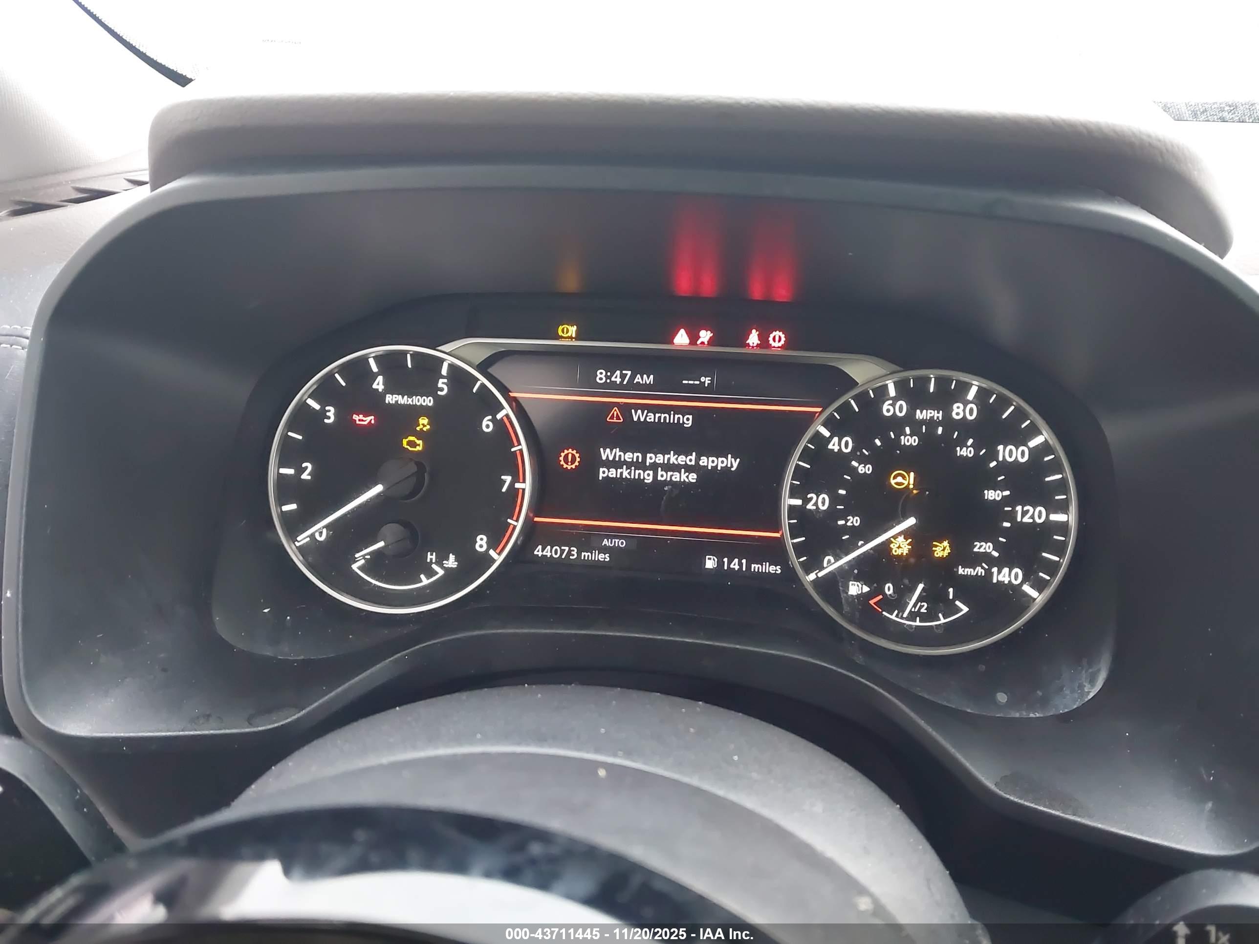NISSAN ROGUE image 7