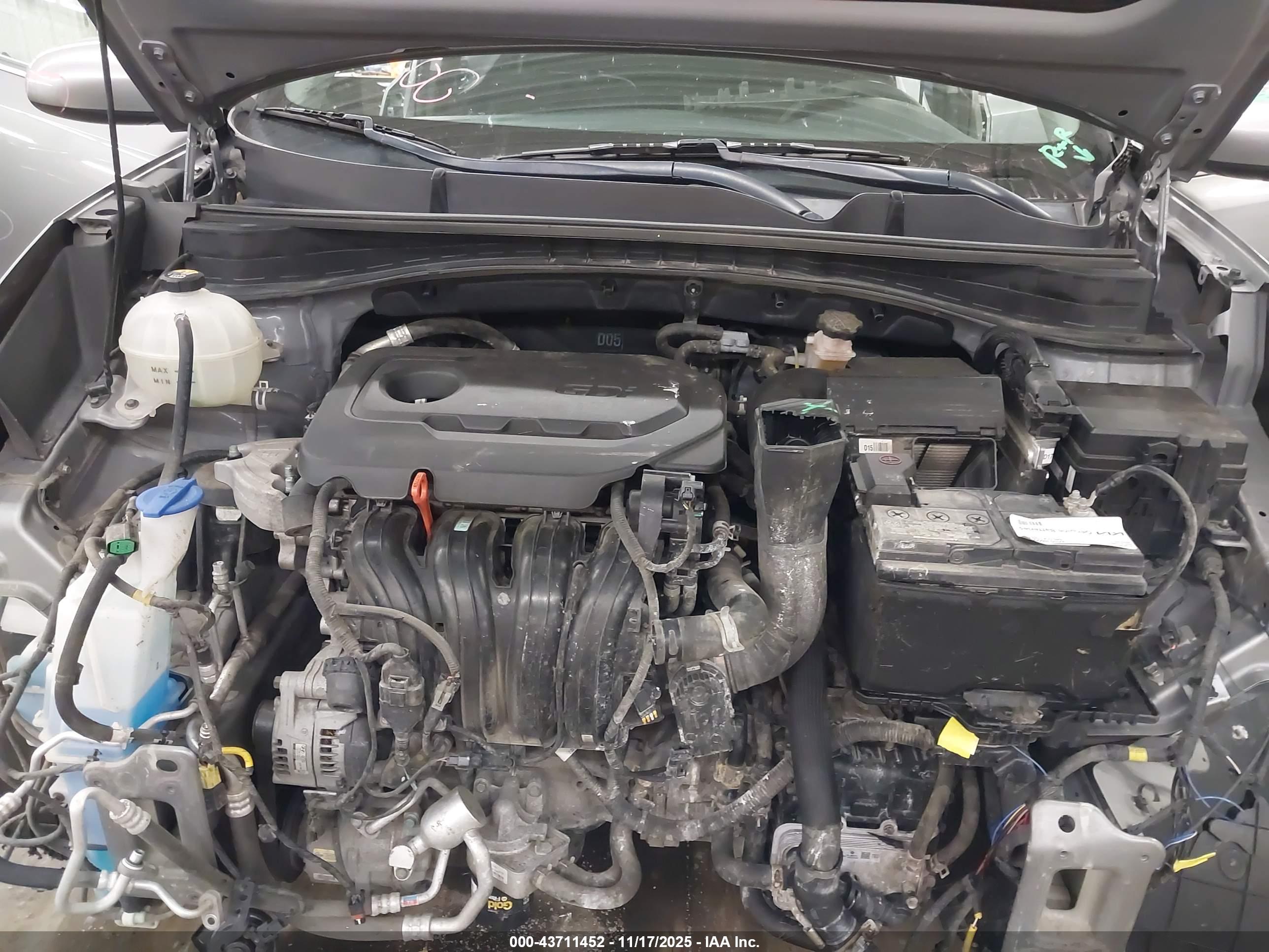 KIA SPORTAGE image 10