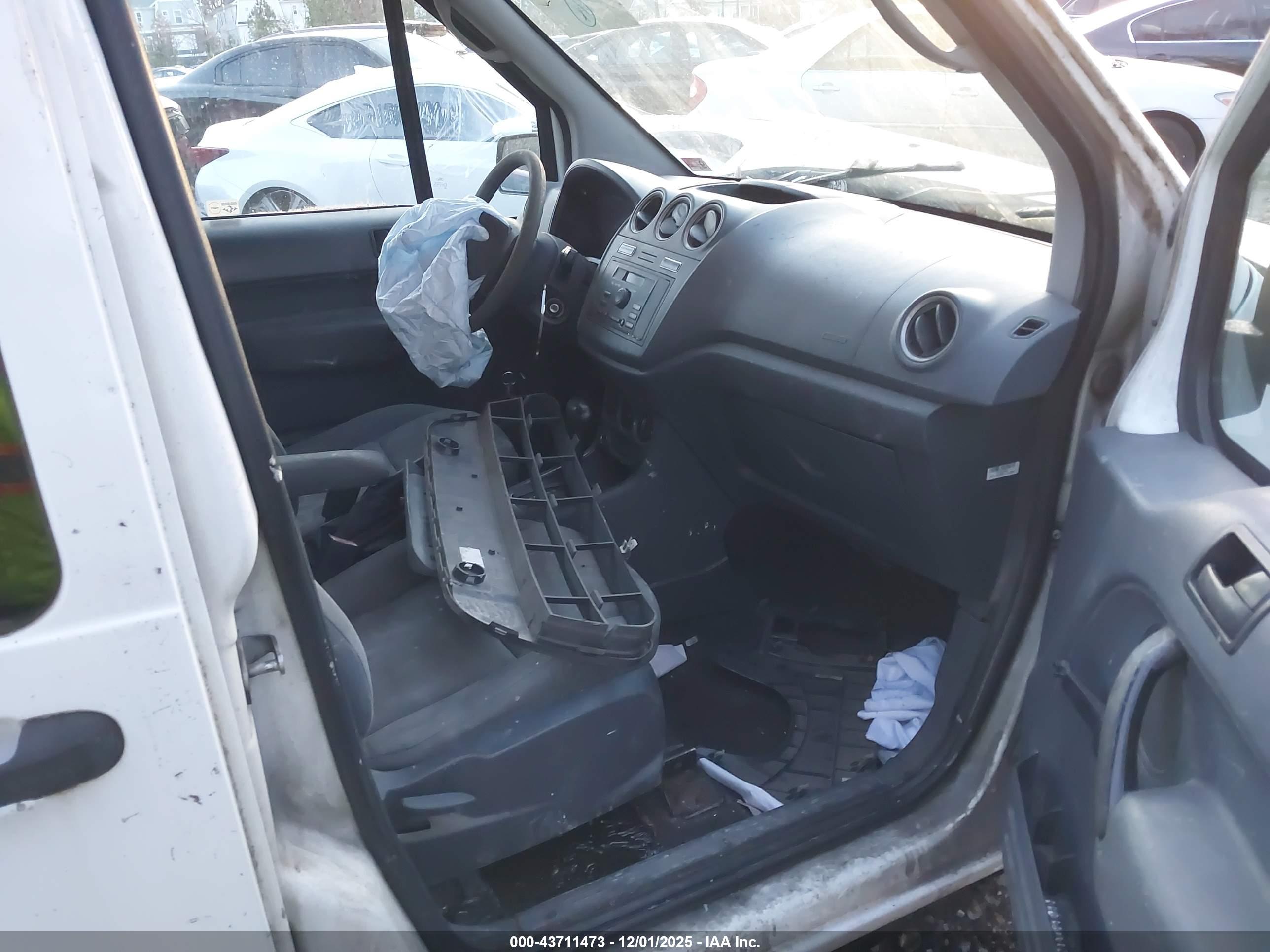 FORD TRANSIT image 5