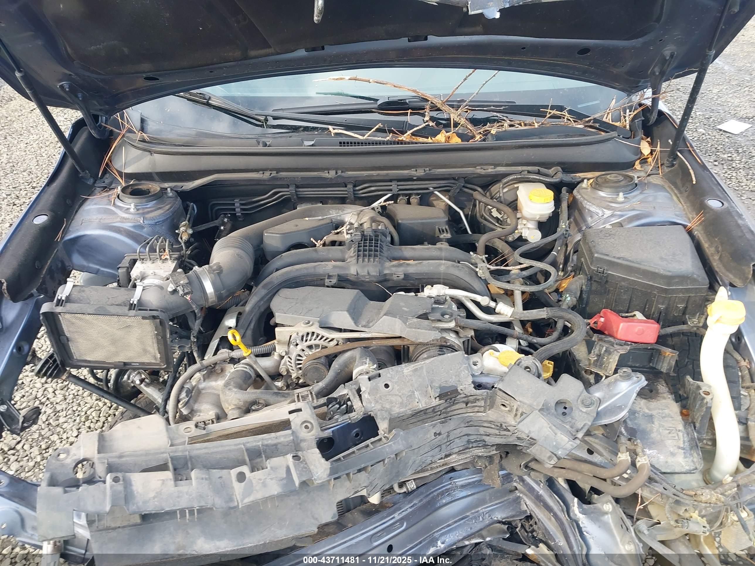 SUBARU OUTBACK image 10