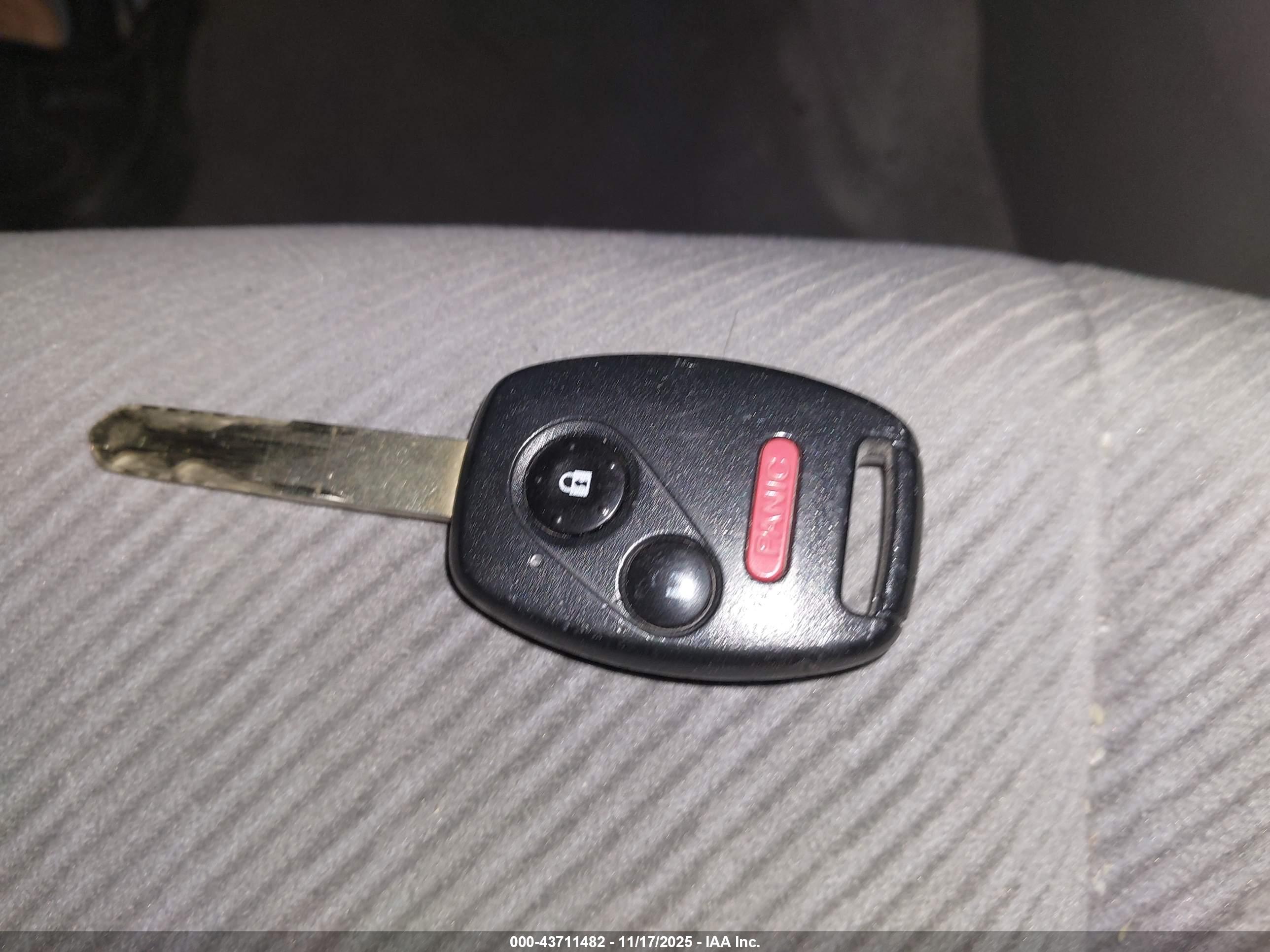 HONDA CIVIC image 11