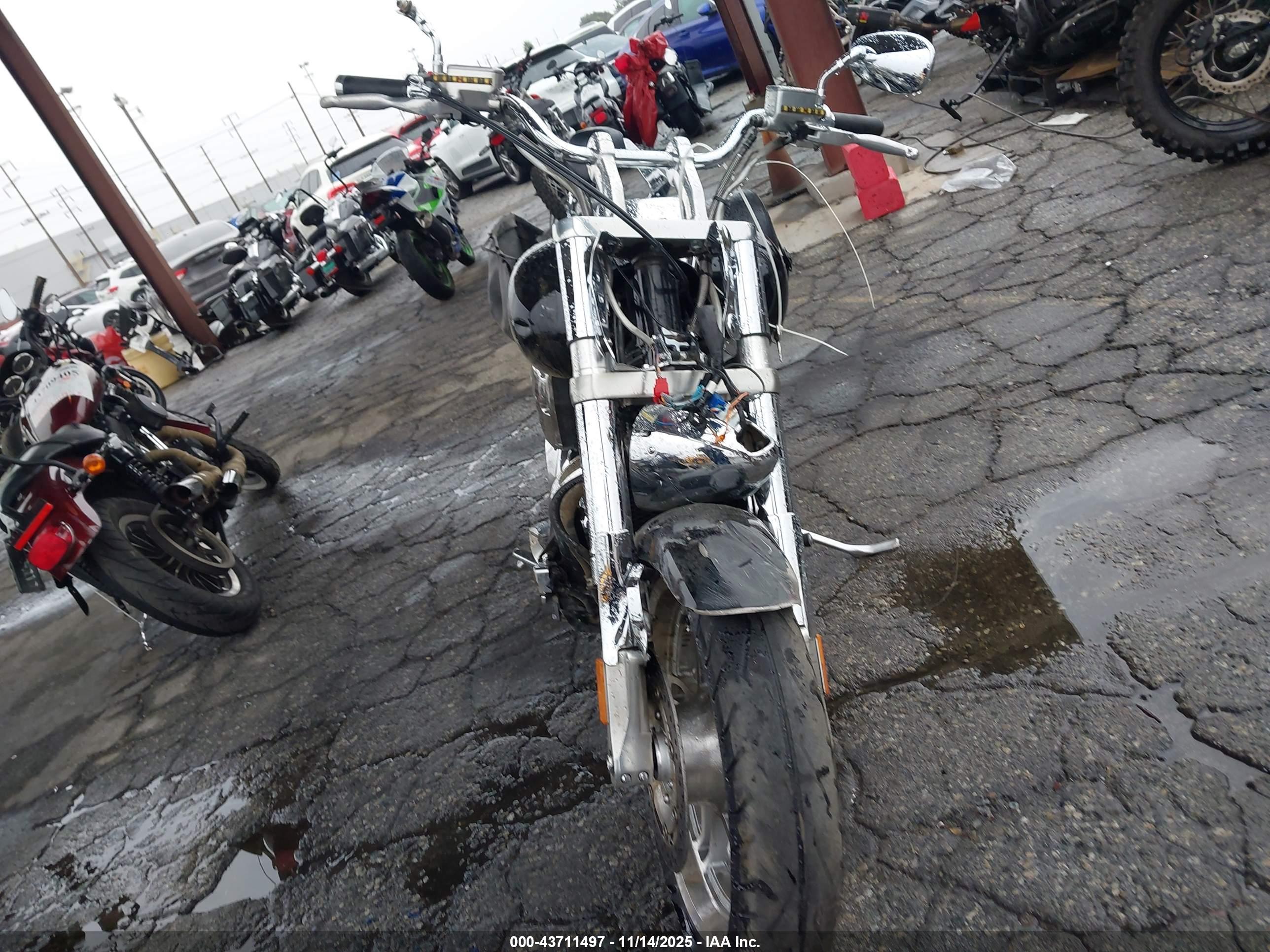 HONDA VTX1800 image 5