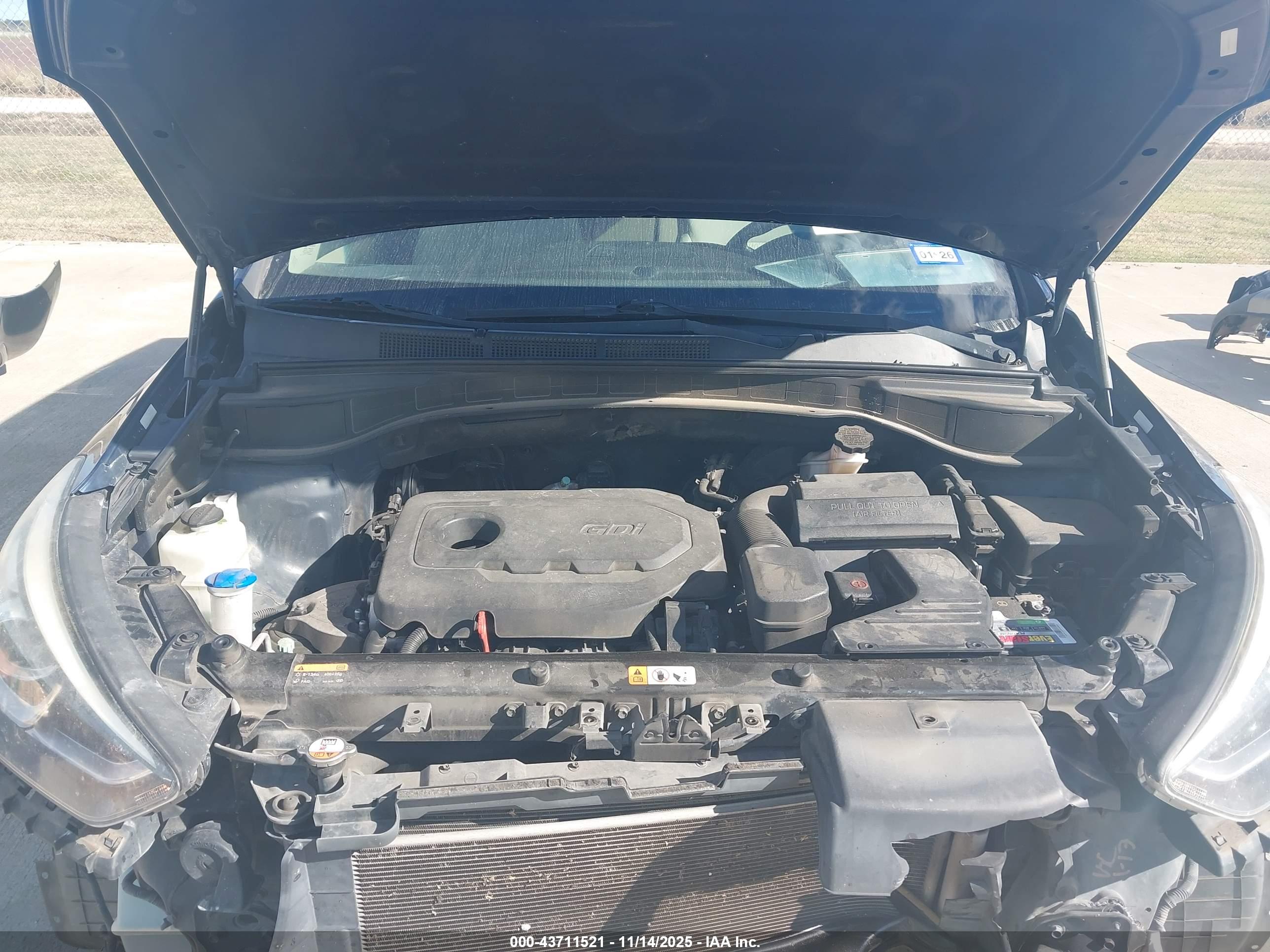 HYUNDAI SANTA image 10