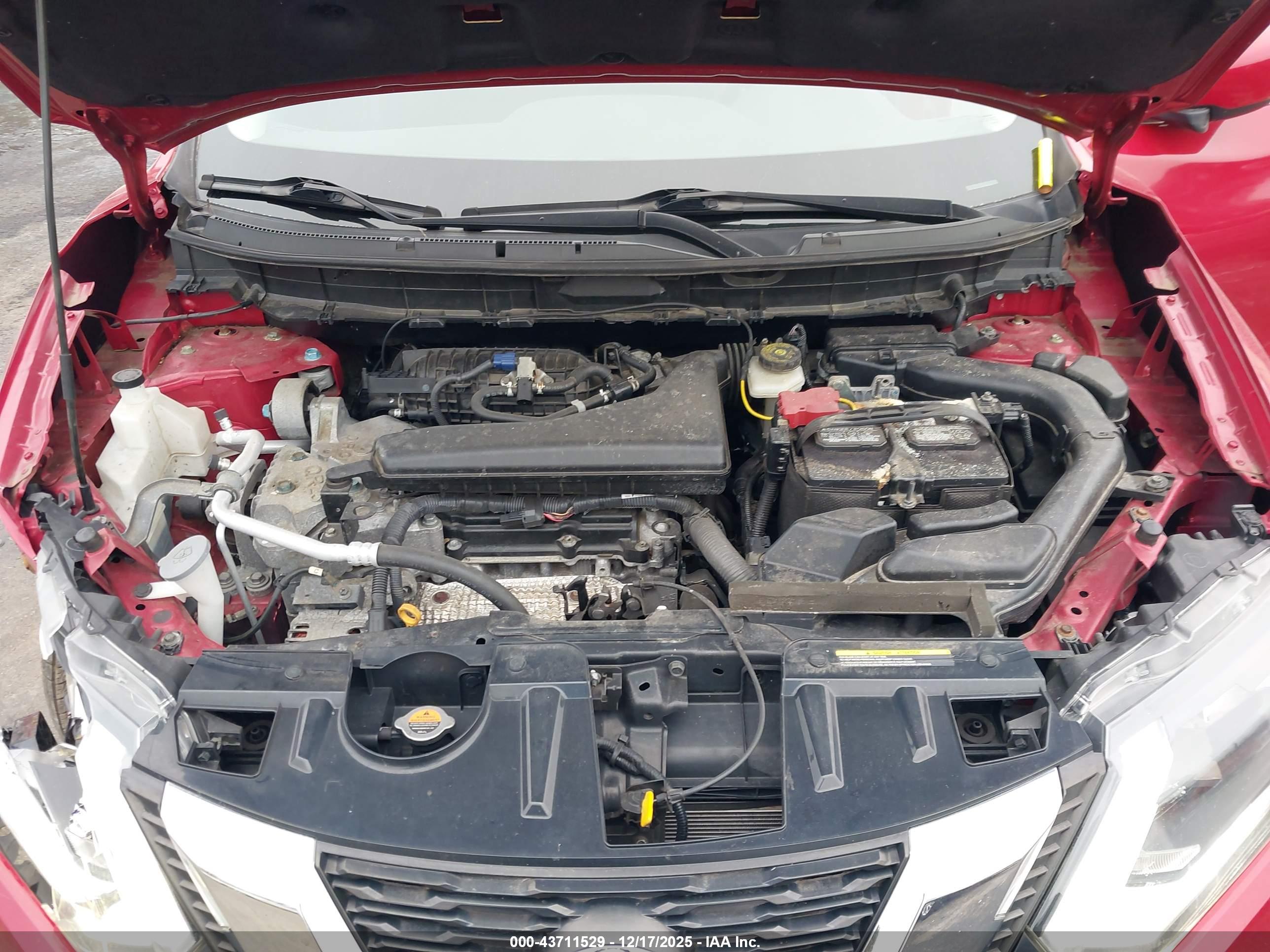 NISSAN ROGUE image 10