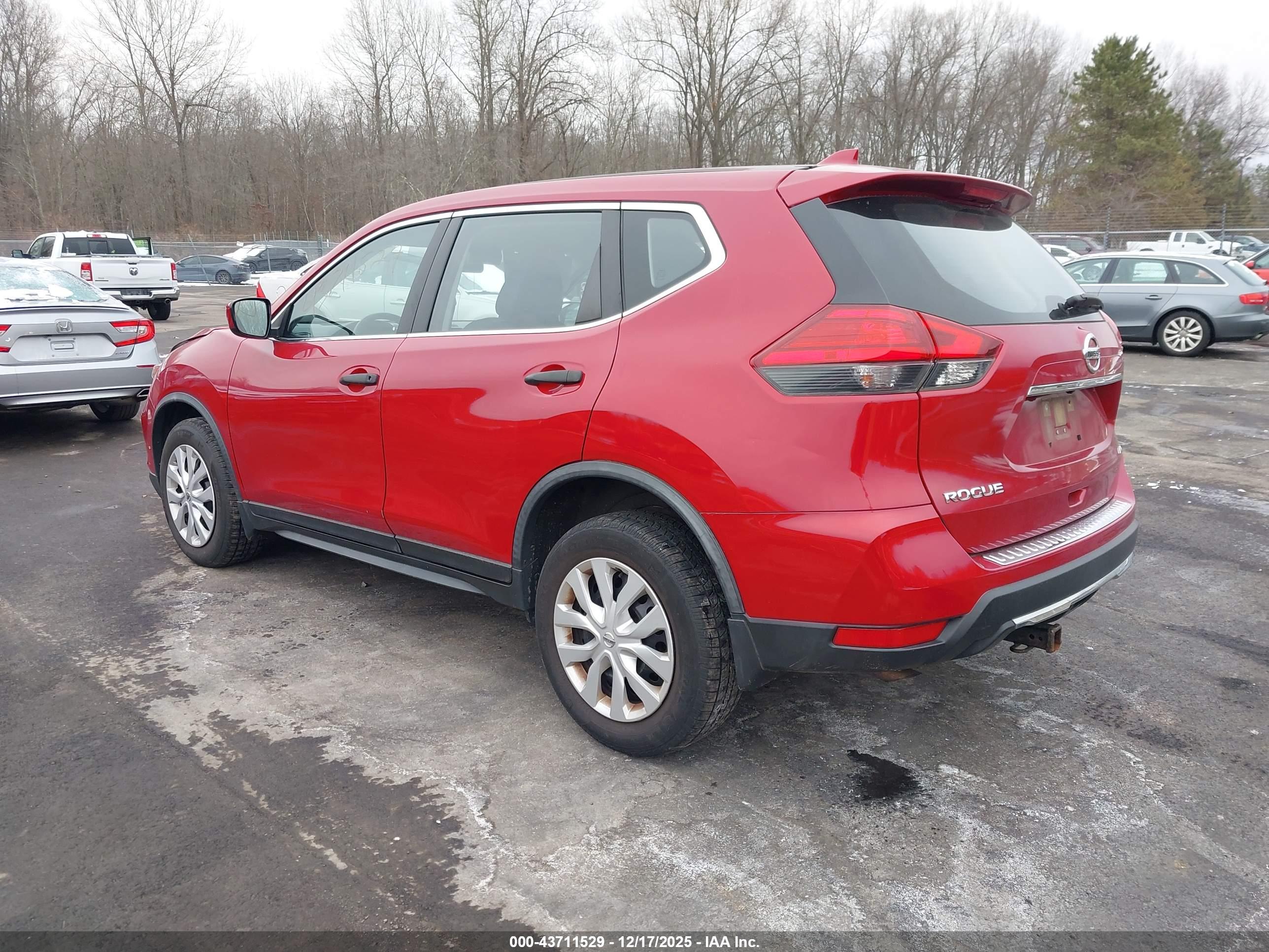 NISSAN ROGUE image 3