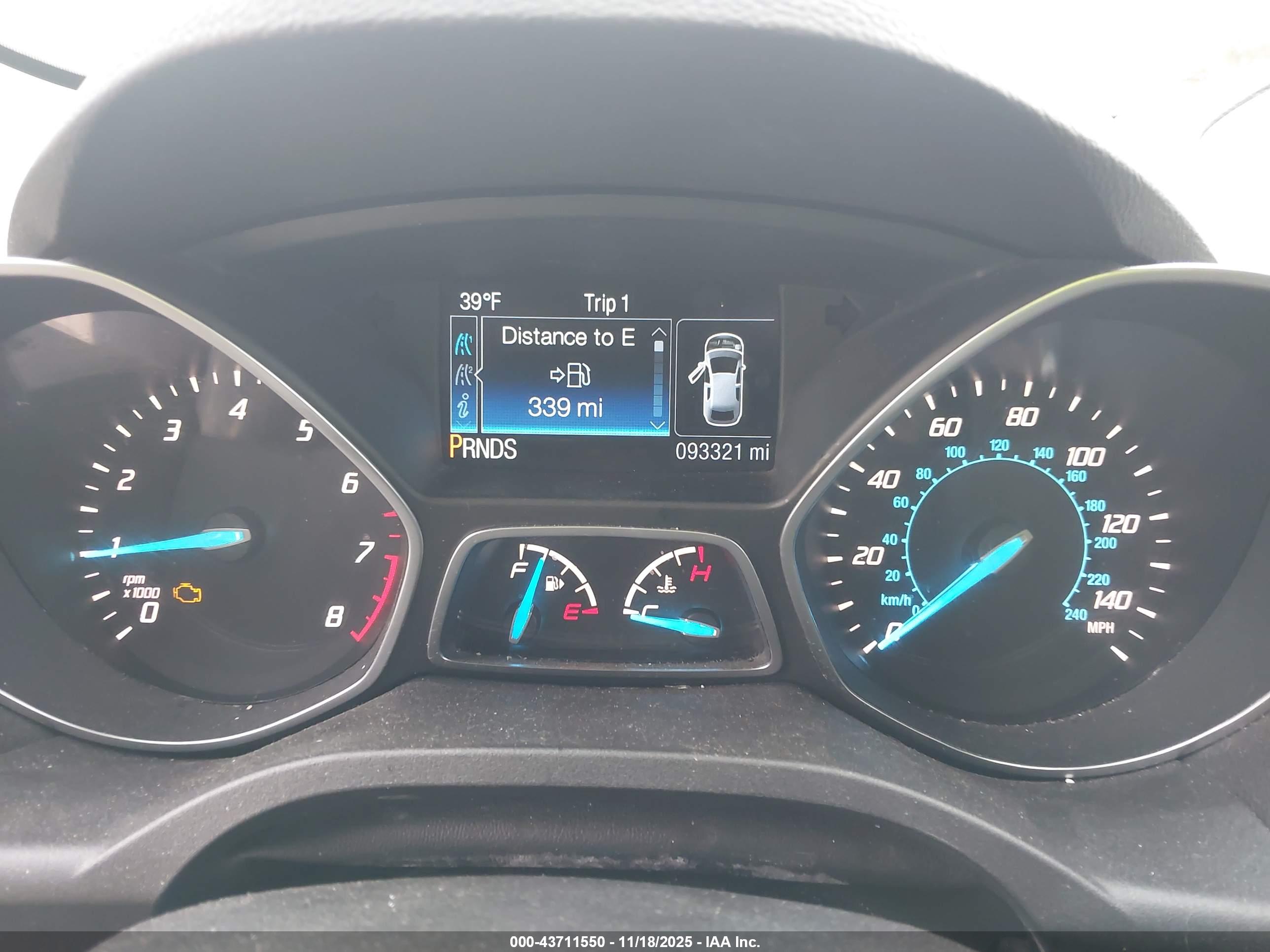 FORD ESCAPE image 7