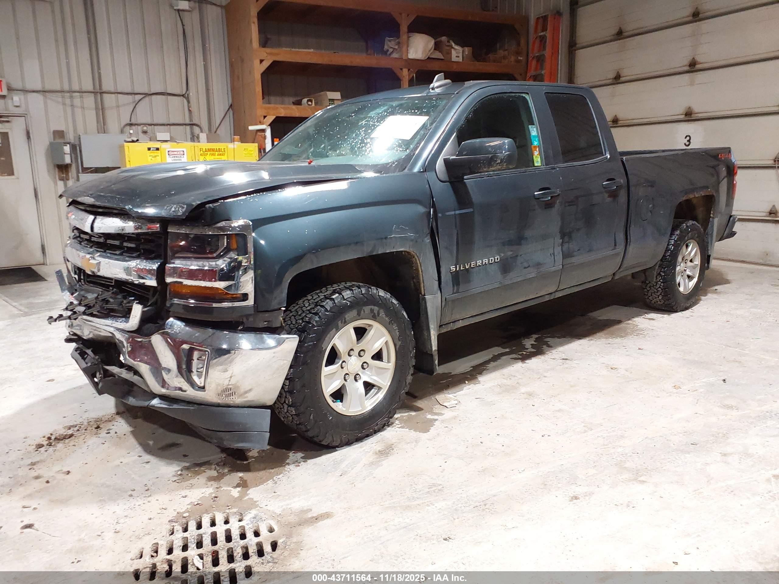 CHEVROLET SILVERADO image 2