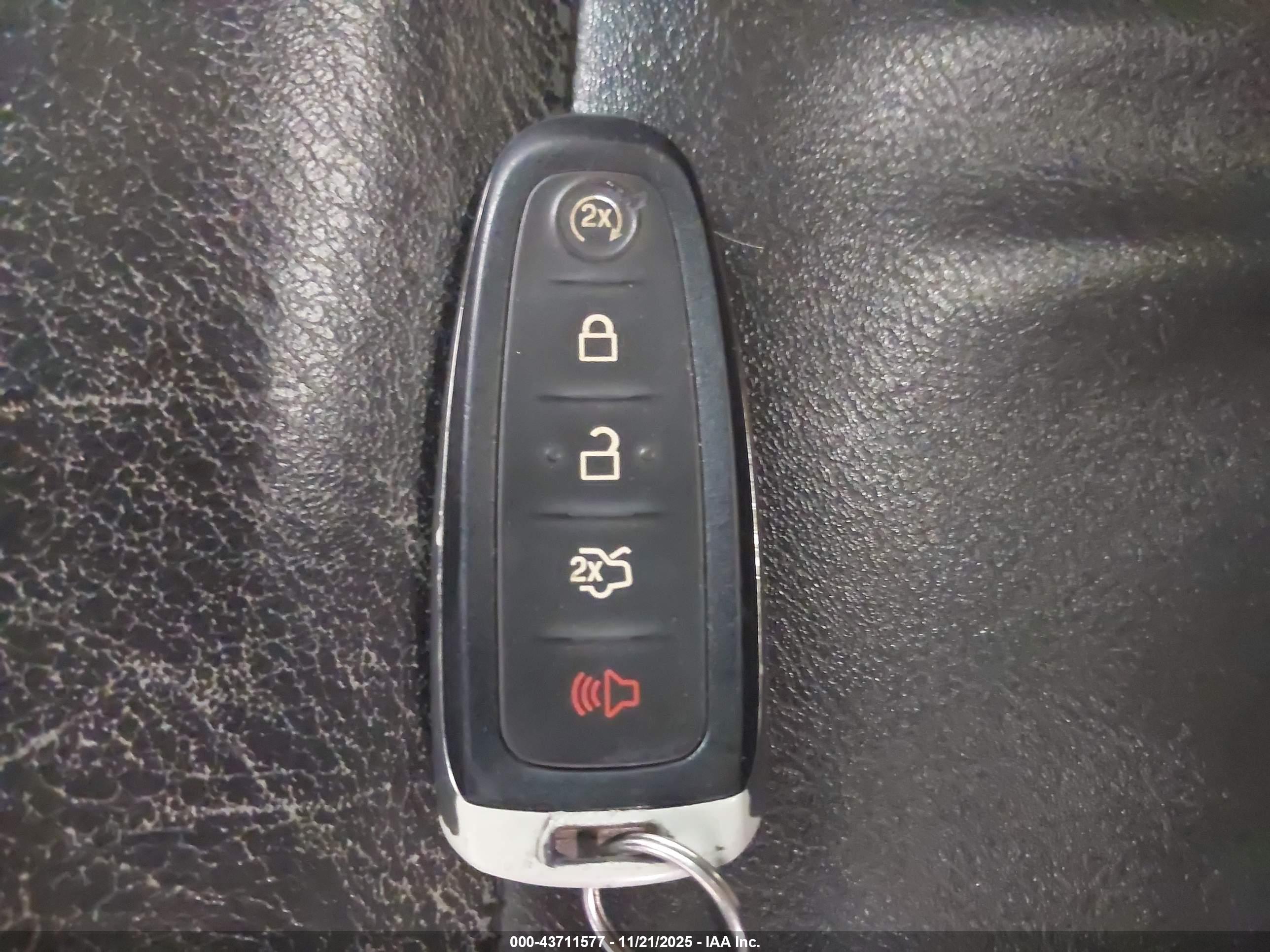 FORD EXPLORER image 11