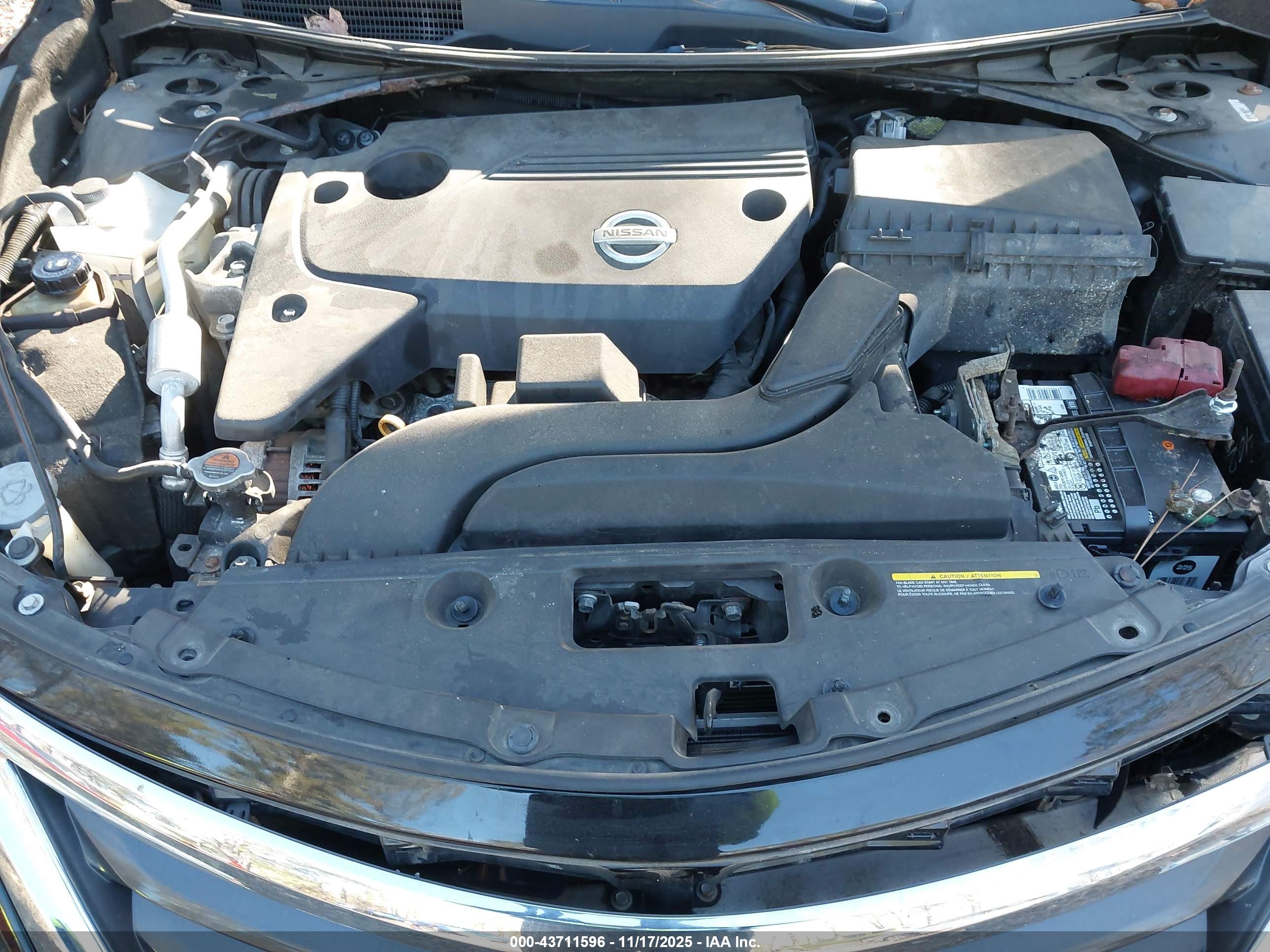 NISSAN ALTIMA image 10