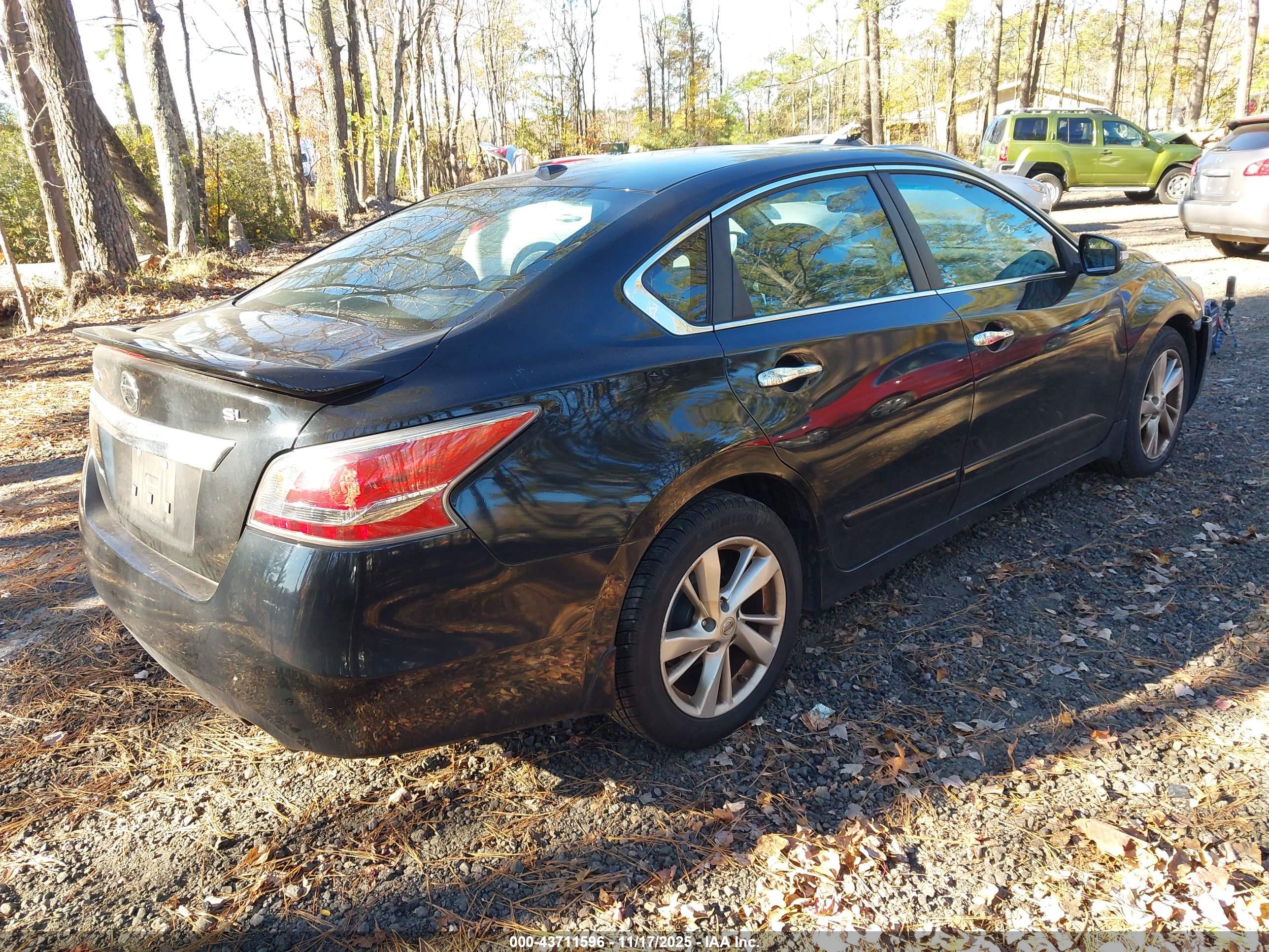 NISSAN ALTIMA image 4