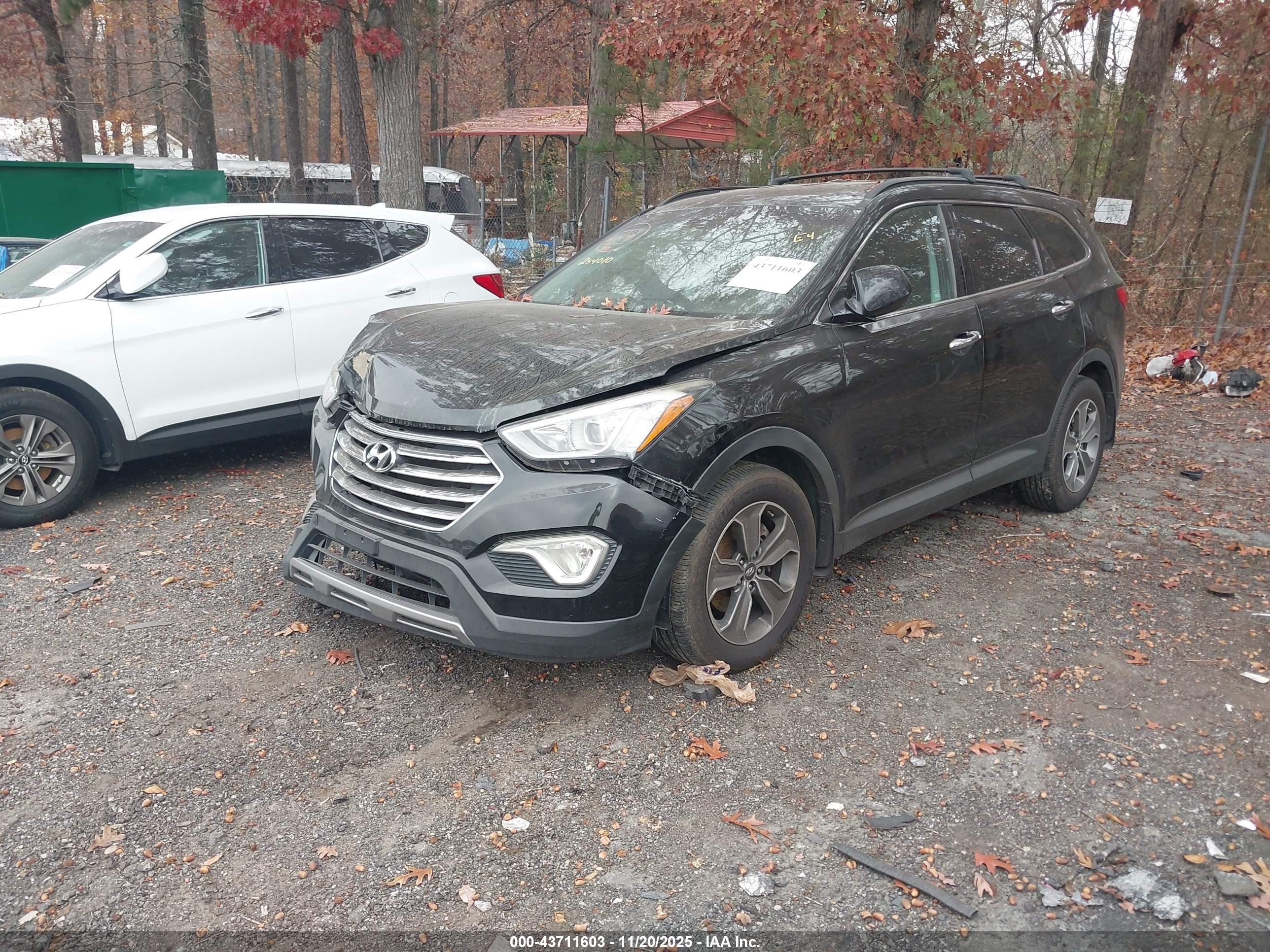 HYUNDAI SANTA image 2