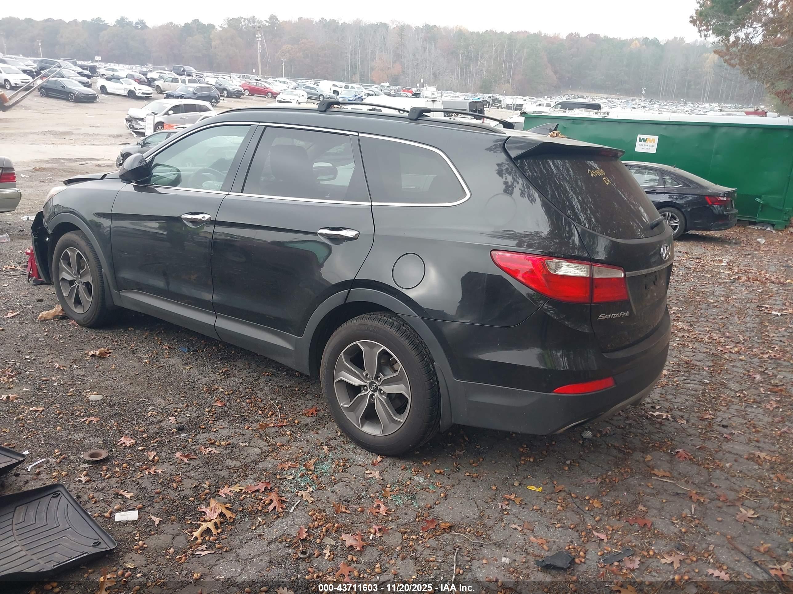 HYUNDAI SANTA image 3