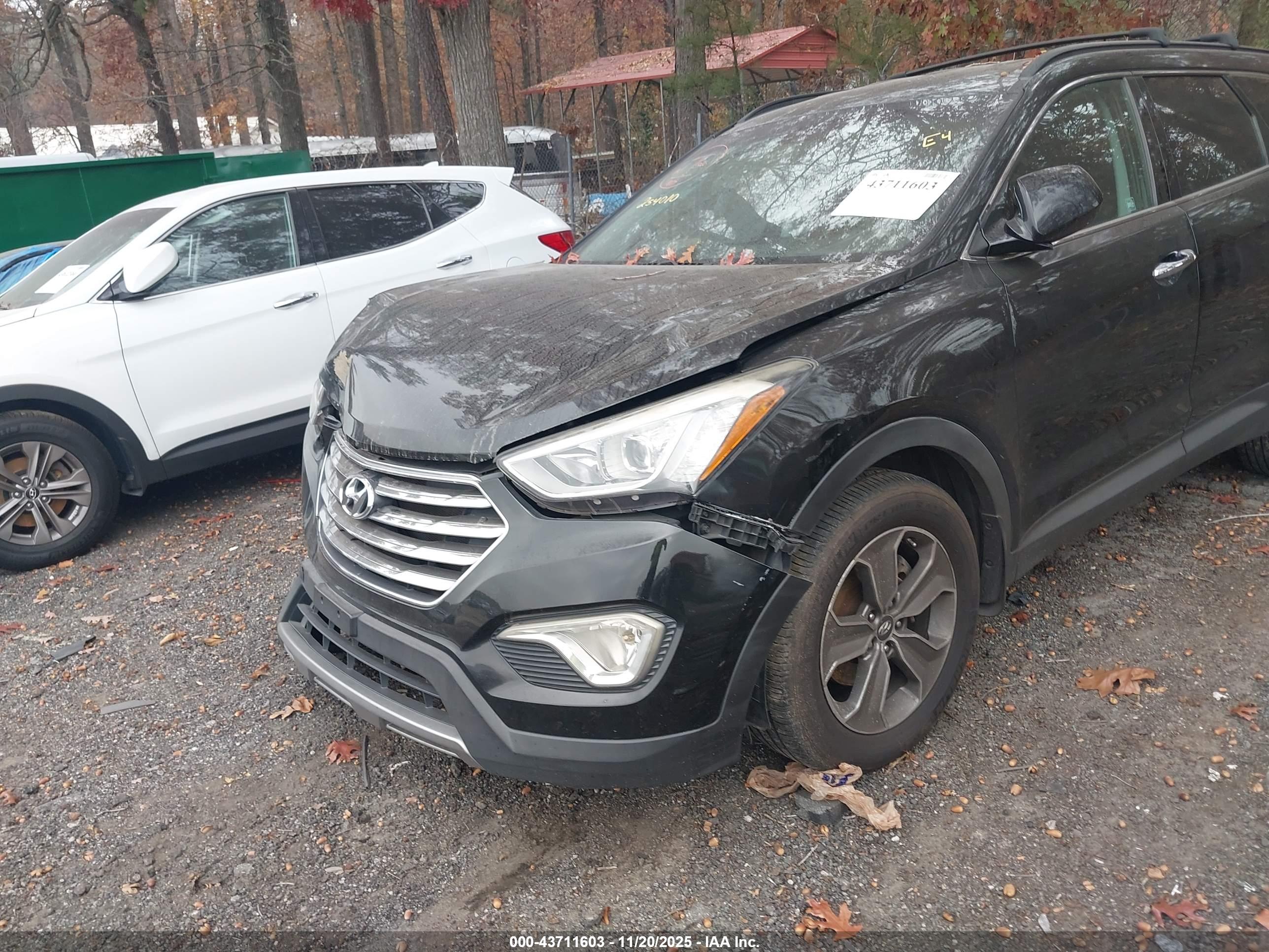 HYUNDAI SANTA image 6