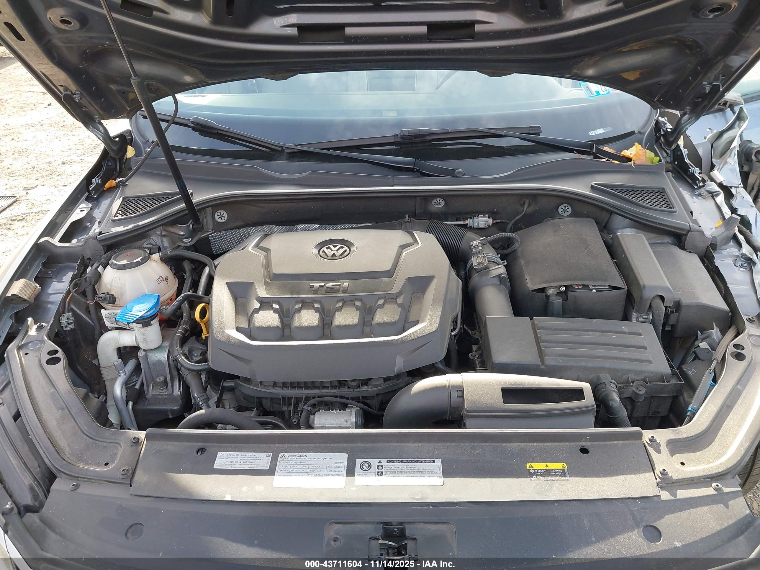 VOLKSWAGEN PASSAT image 10
