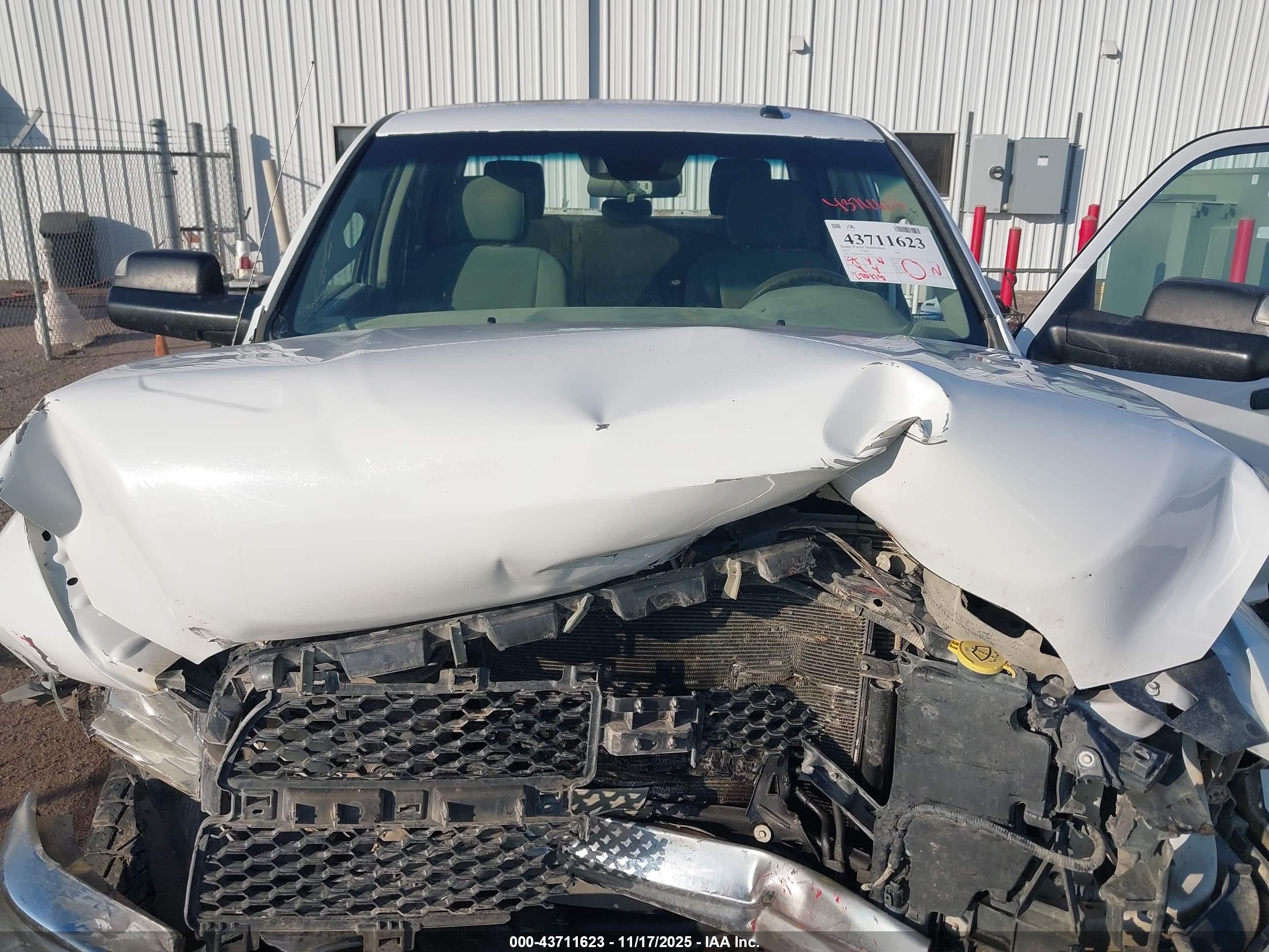 RAM 2500 image 10