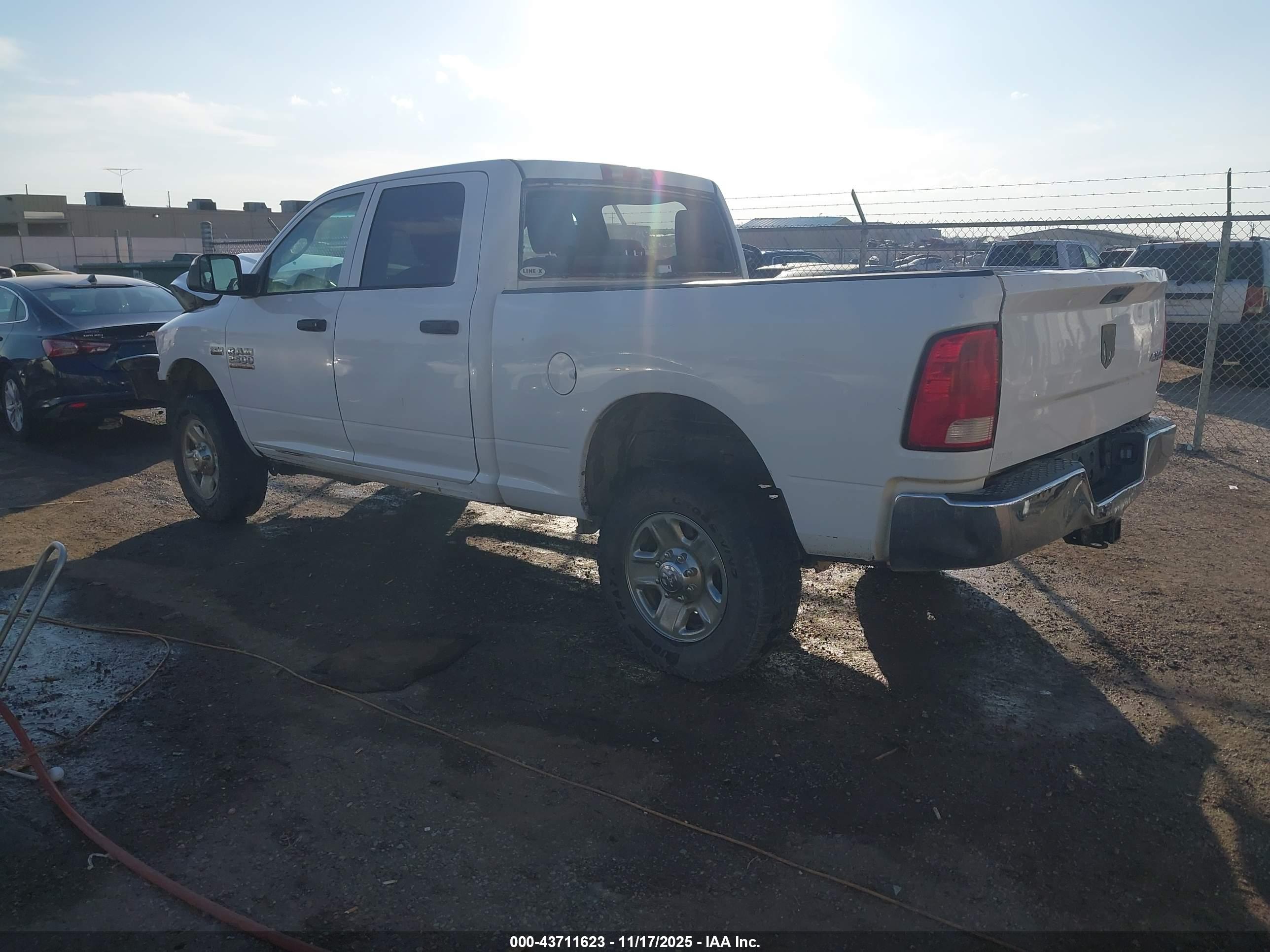 RAM 2500 image 3