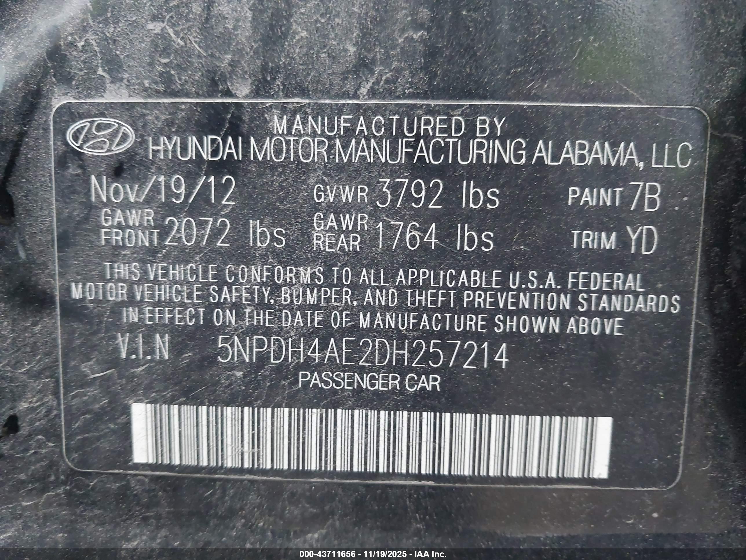 HYUNDAI ELANTRA image 9