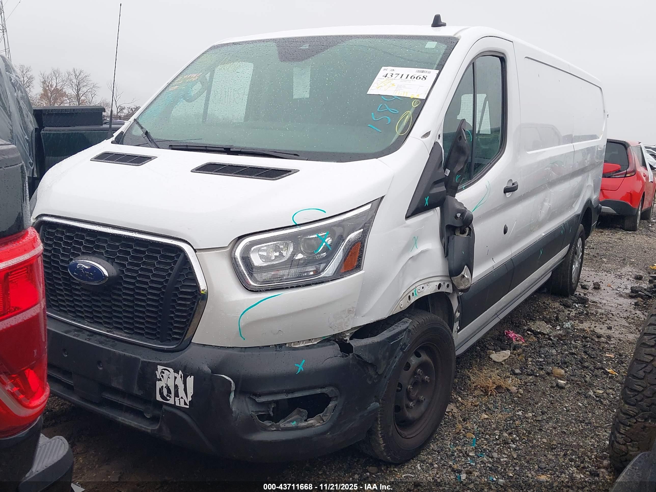 FORD TRANSIT-150 image 2