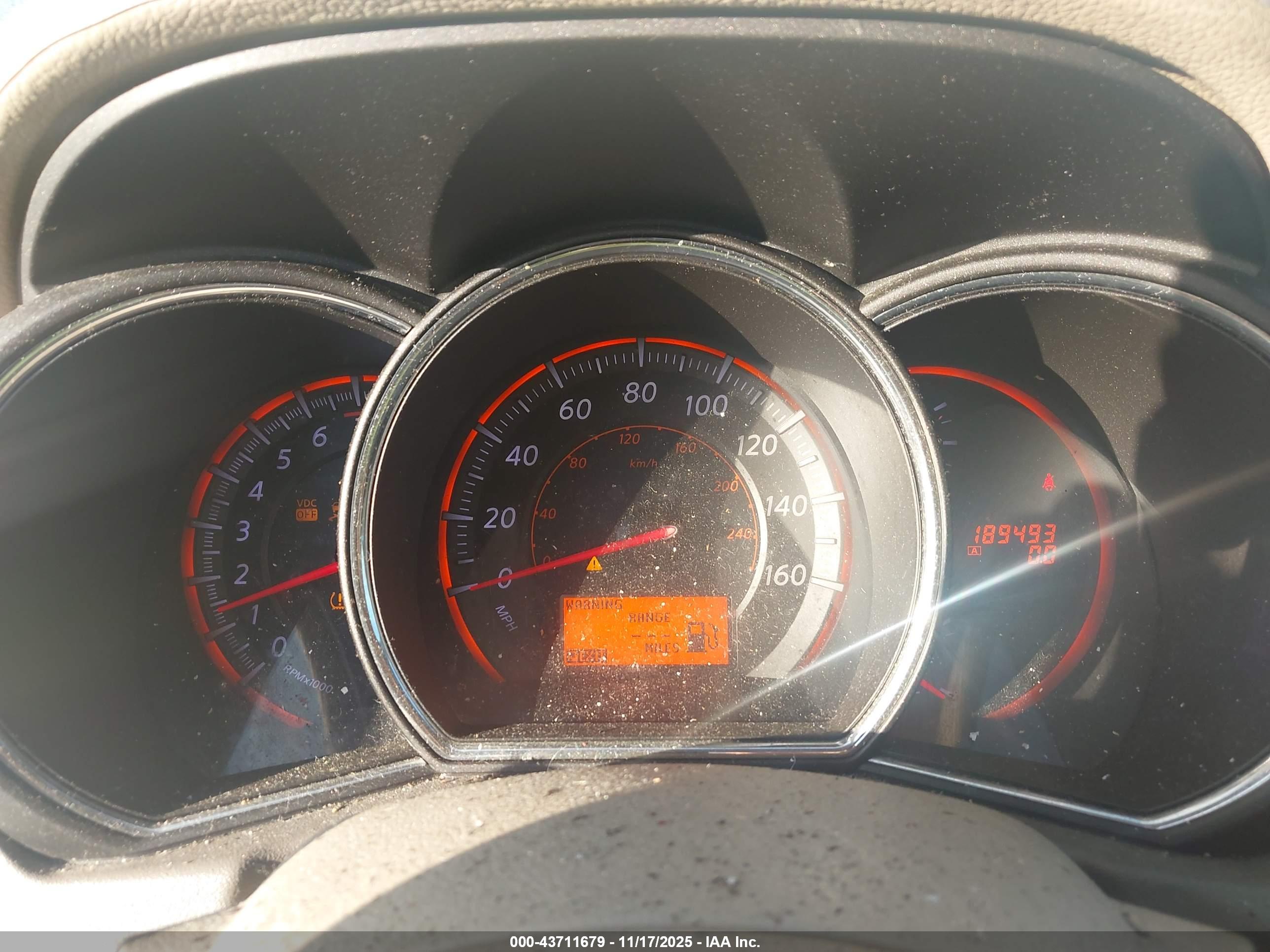 NISSAN MURANO image 7