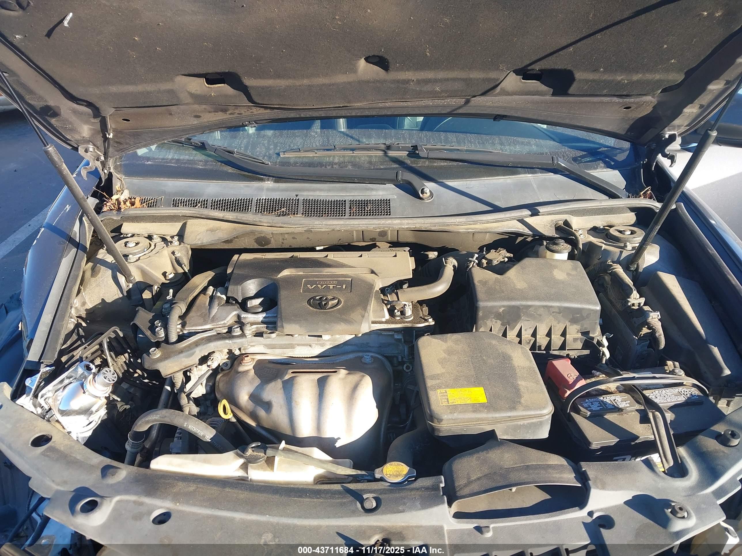 TOYOTA CAMRY image 10