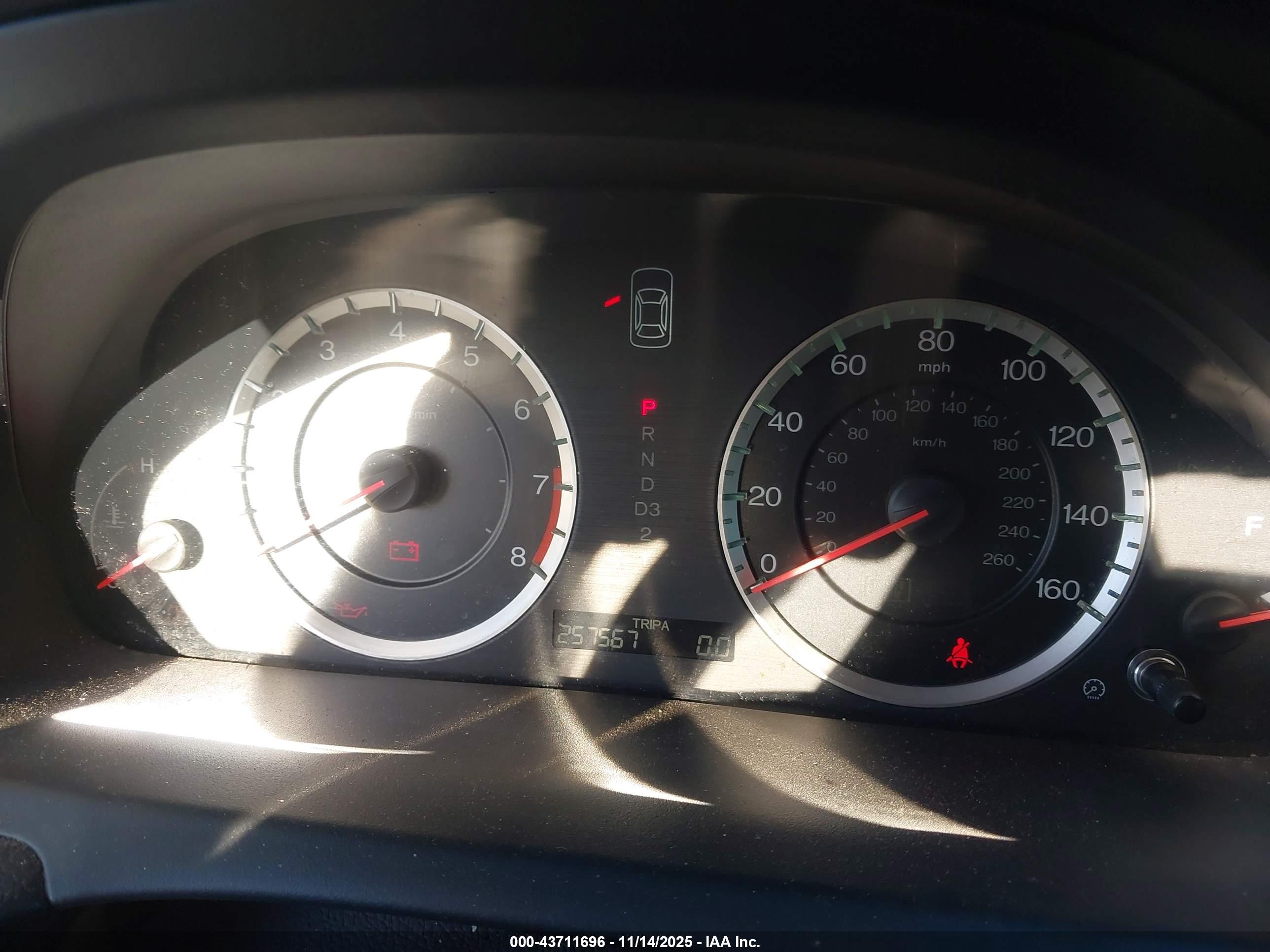 HONDA ACCORD image 7